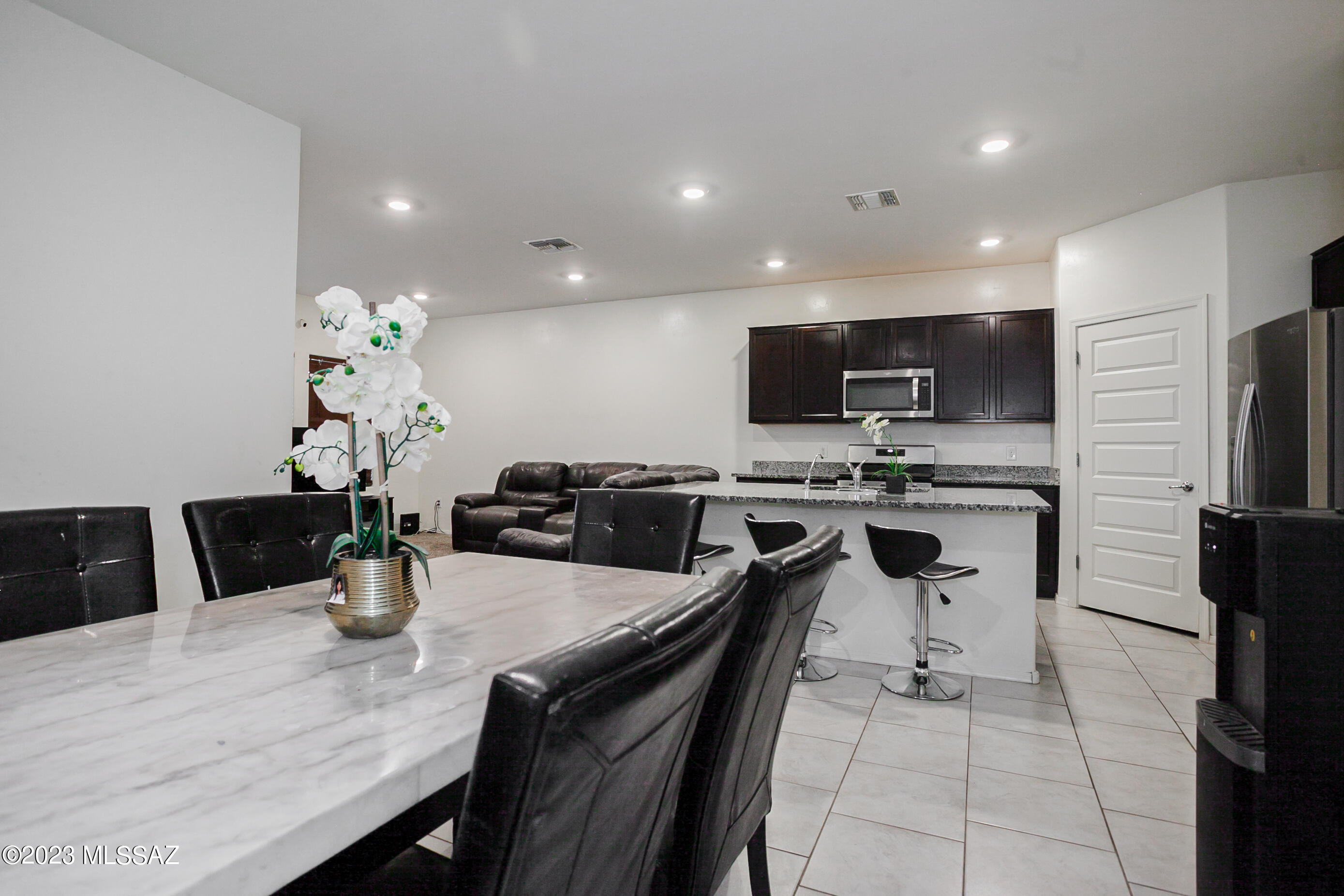 Saguaro Bloom SQ20180540069 - Residential