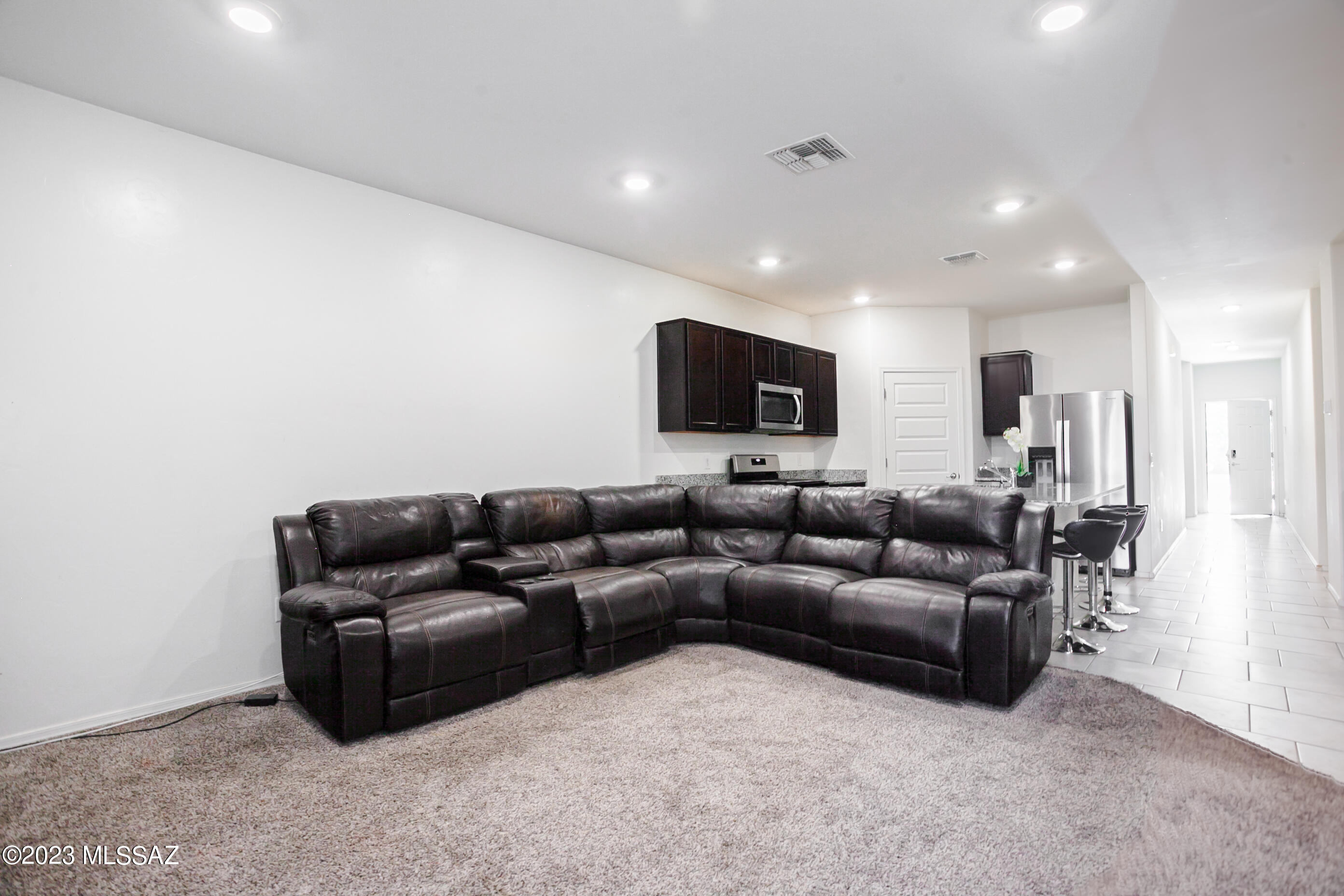 Saguaro Bloom SQ20180540069 - Residential