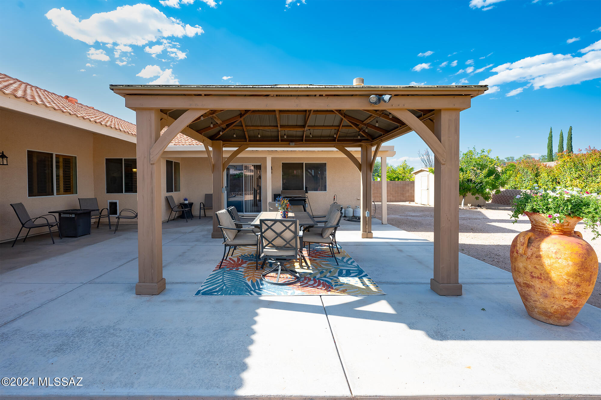 Hacienda Del Oro (1-78) - Residential