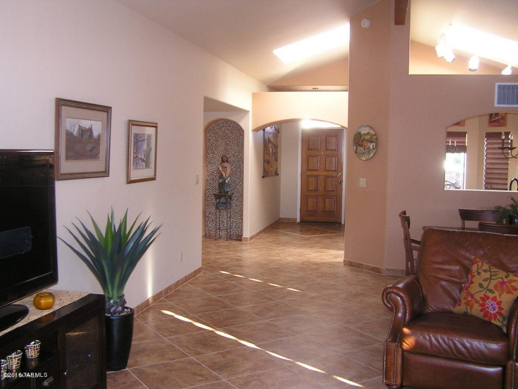 Valle Del Oro Townhomes (1-90) - Residential Lease