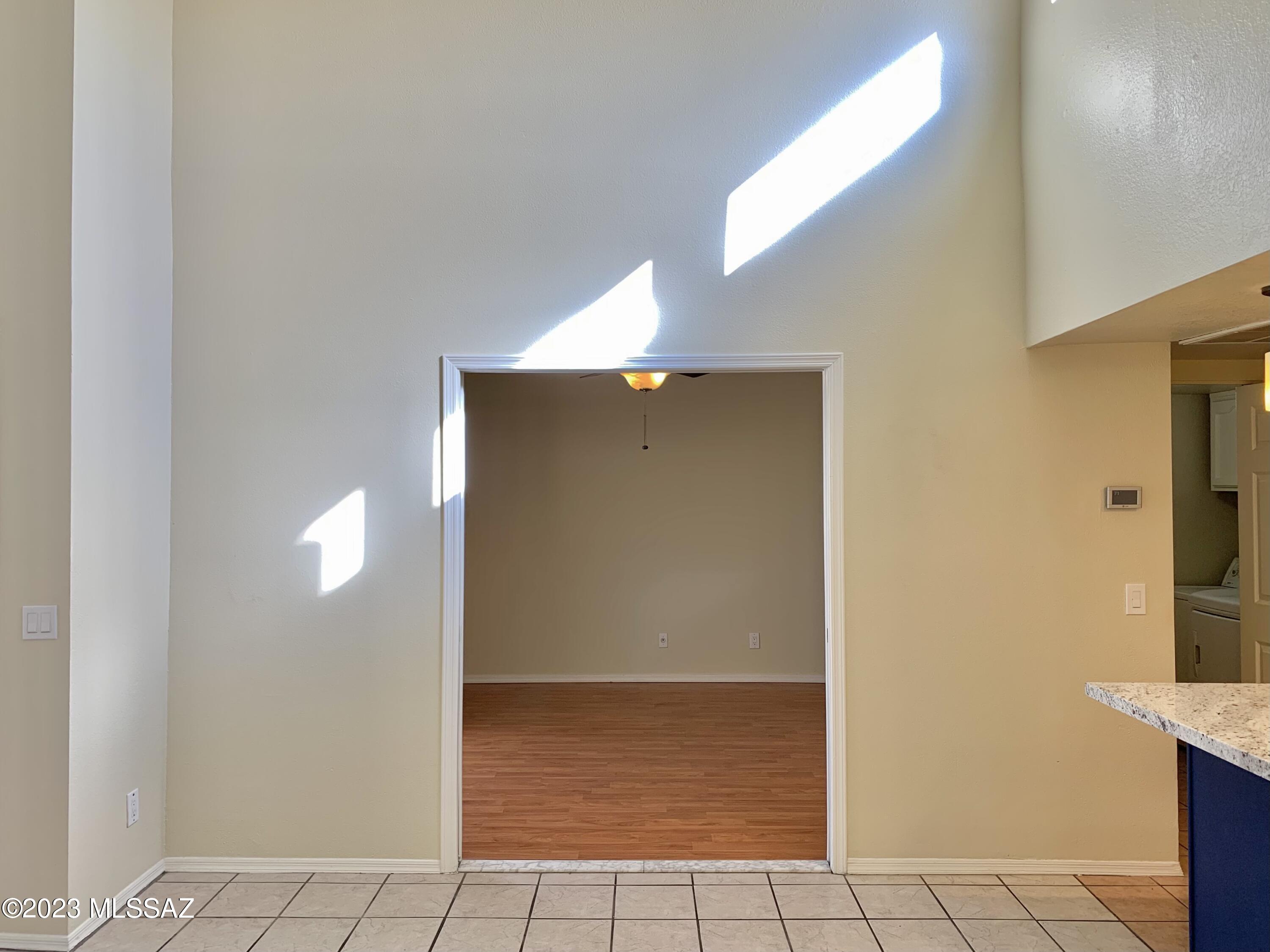 Casitas Real Condos. - Residential Lease