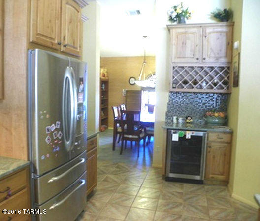 Ventana Shadows (1-80) - Residential Lease
