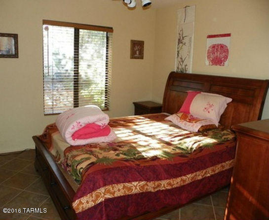 Ventana Shadows (1-80) - Residential Lease