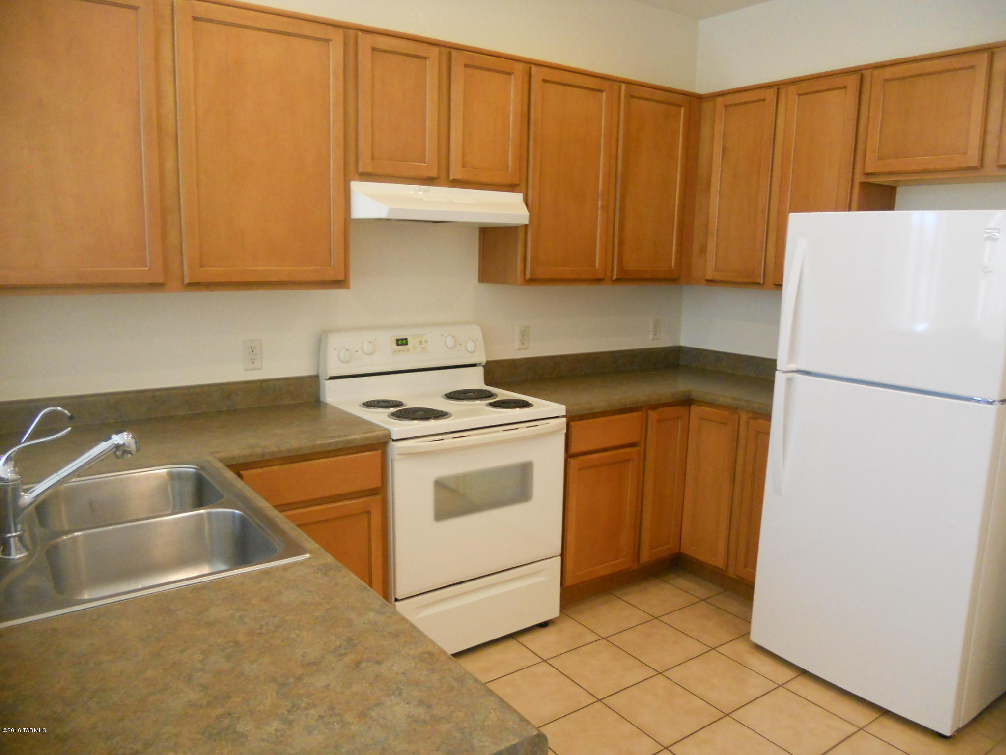 Paseo Estrella (1-104) - Residential Lease