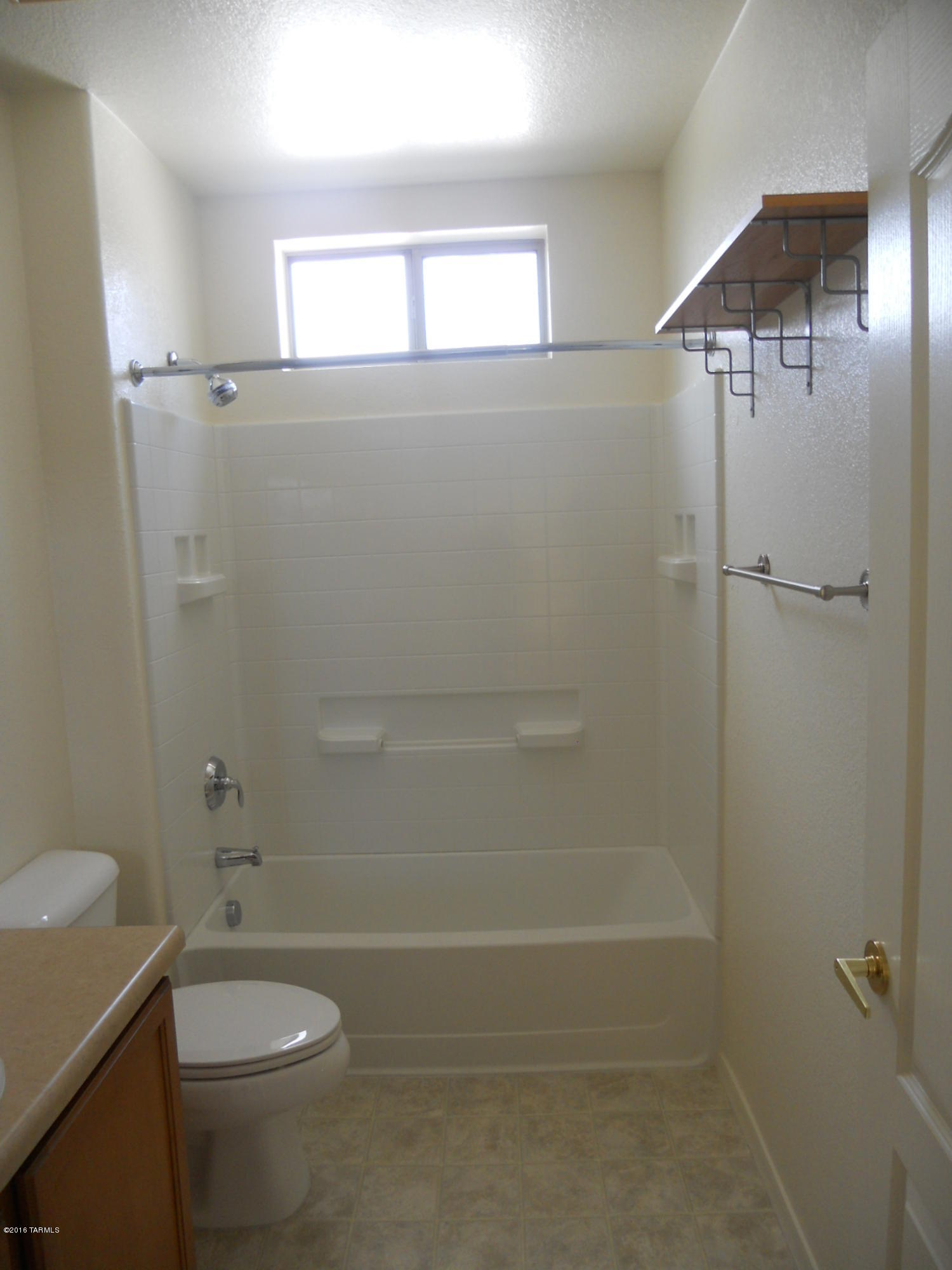 Paseo Estrella (1-104) - Residential Lease
