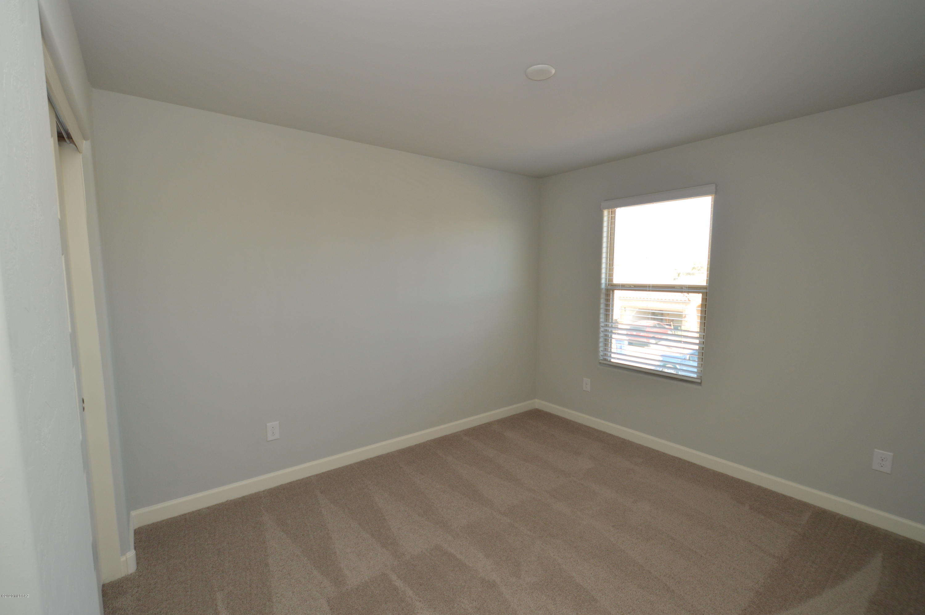Silverbell Crossings SQ20131720884 - Residential Lease