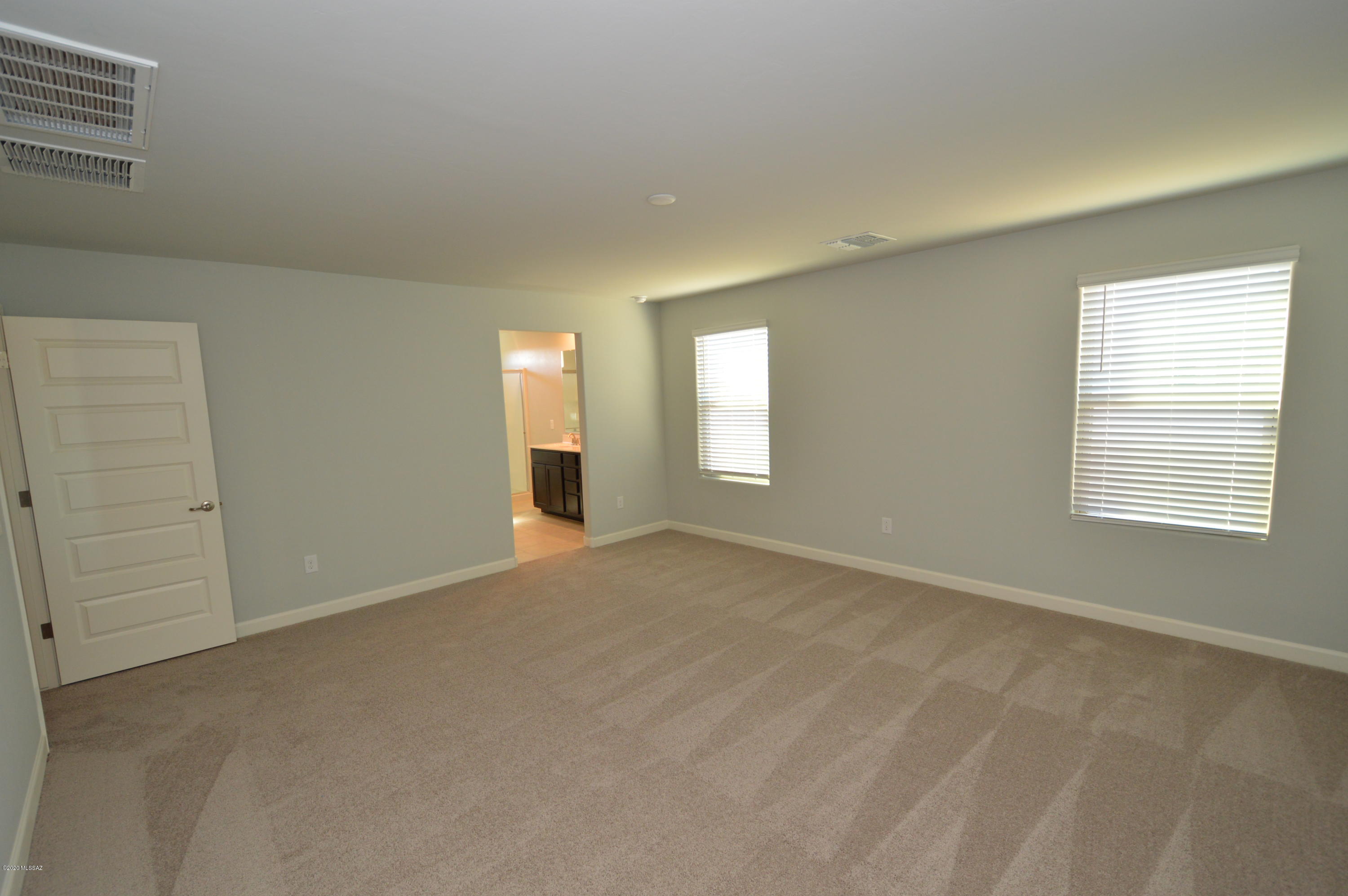 Silverbell Crossings SQ20131720884 - Residential Lease