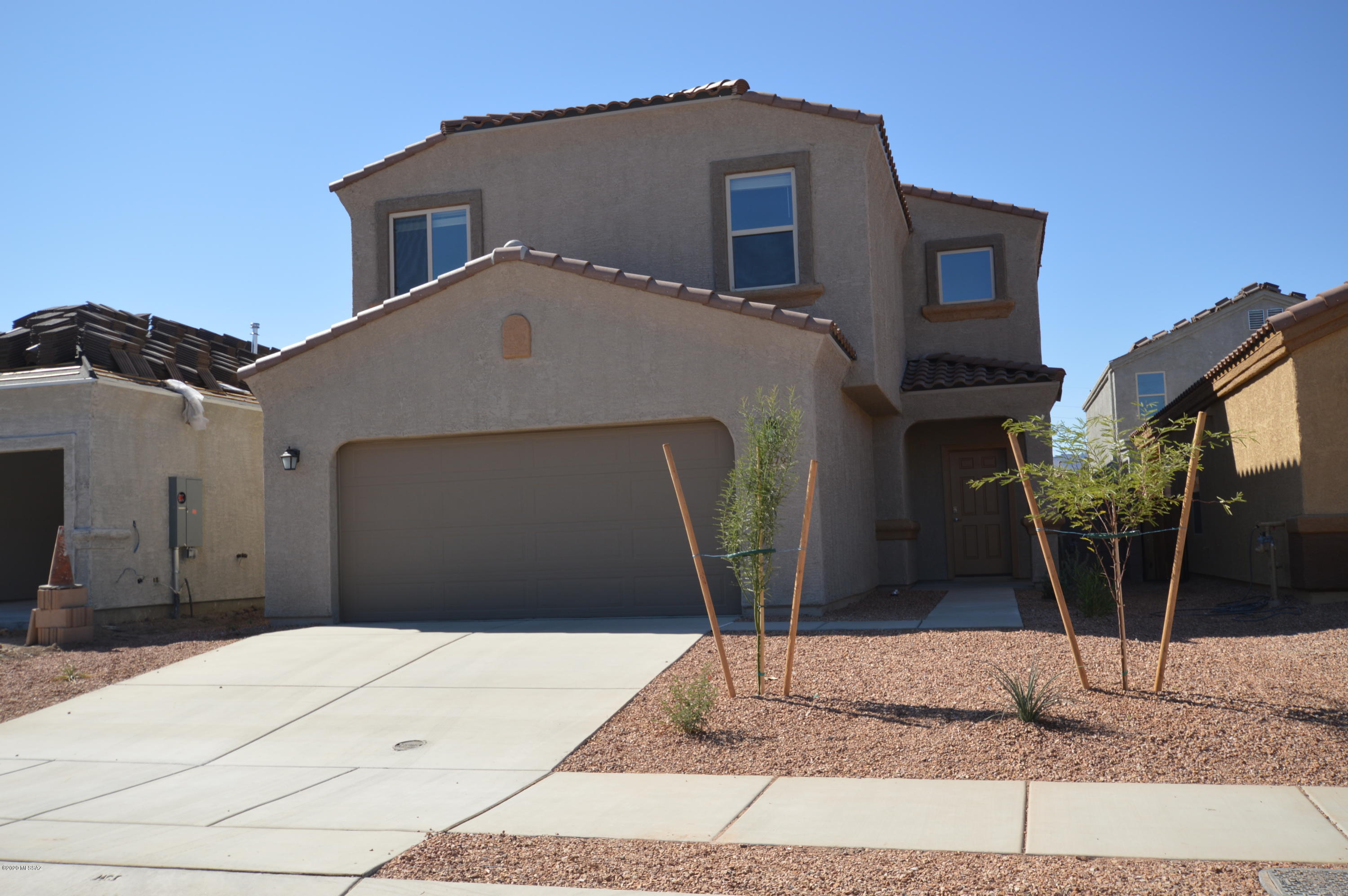 Silverbell Crossings SQ20131720884 - Residential Lease