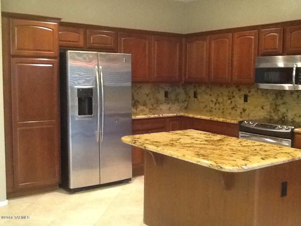 Countryside Manor (1-52) - Residential