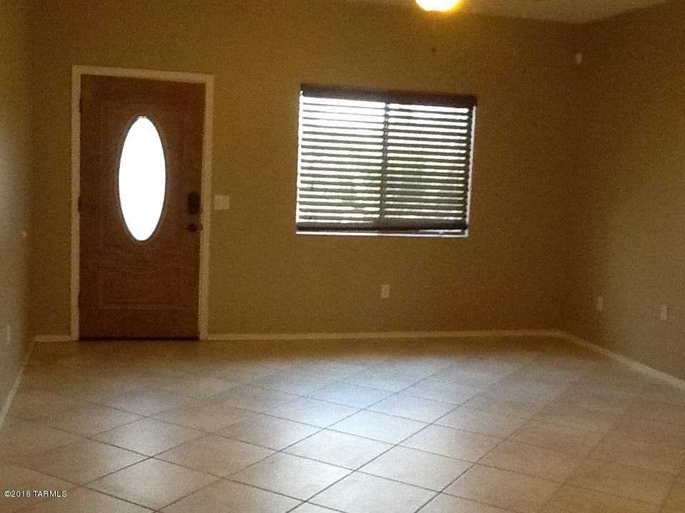 Countryside Manor (1-52) - Residential