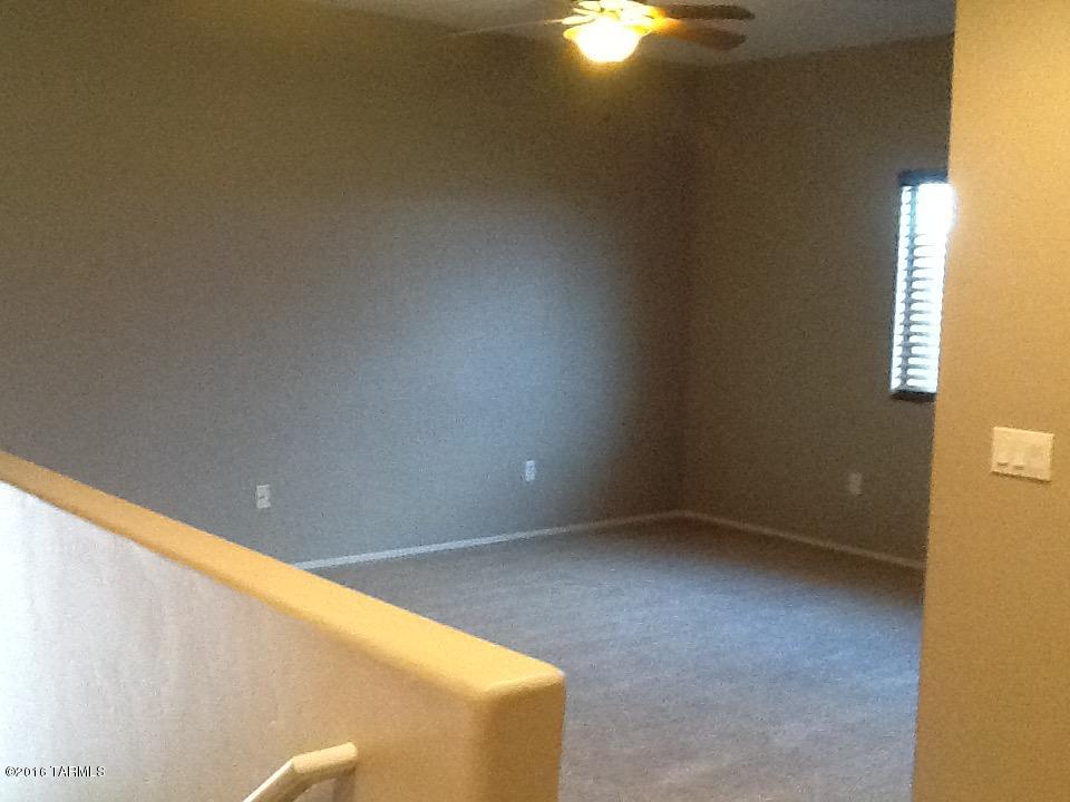 Countryside Manor (1-52) - Residential
