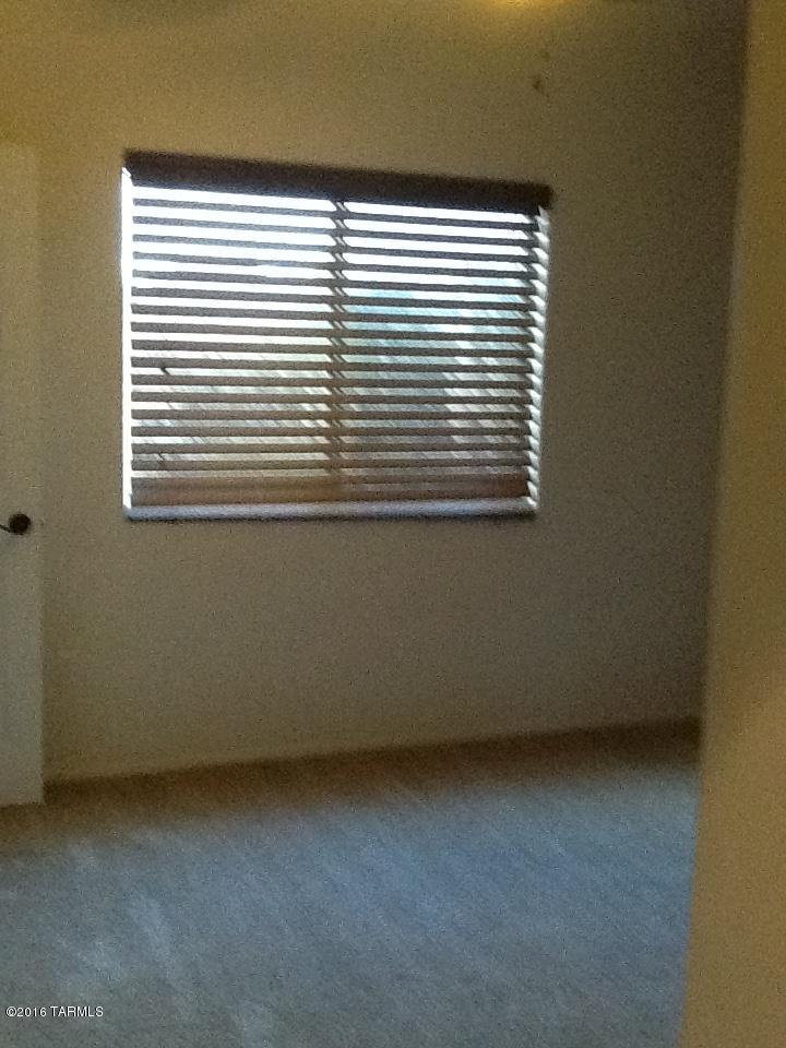 Countryside Manor (1-52) - Residential