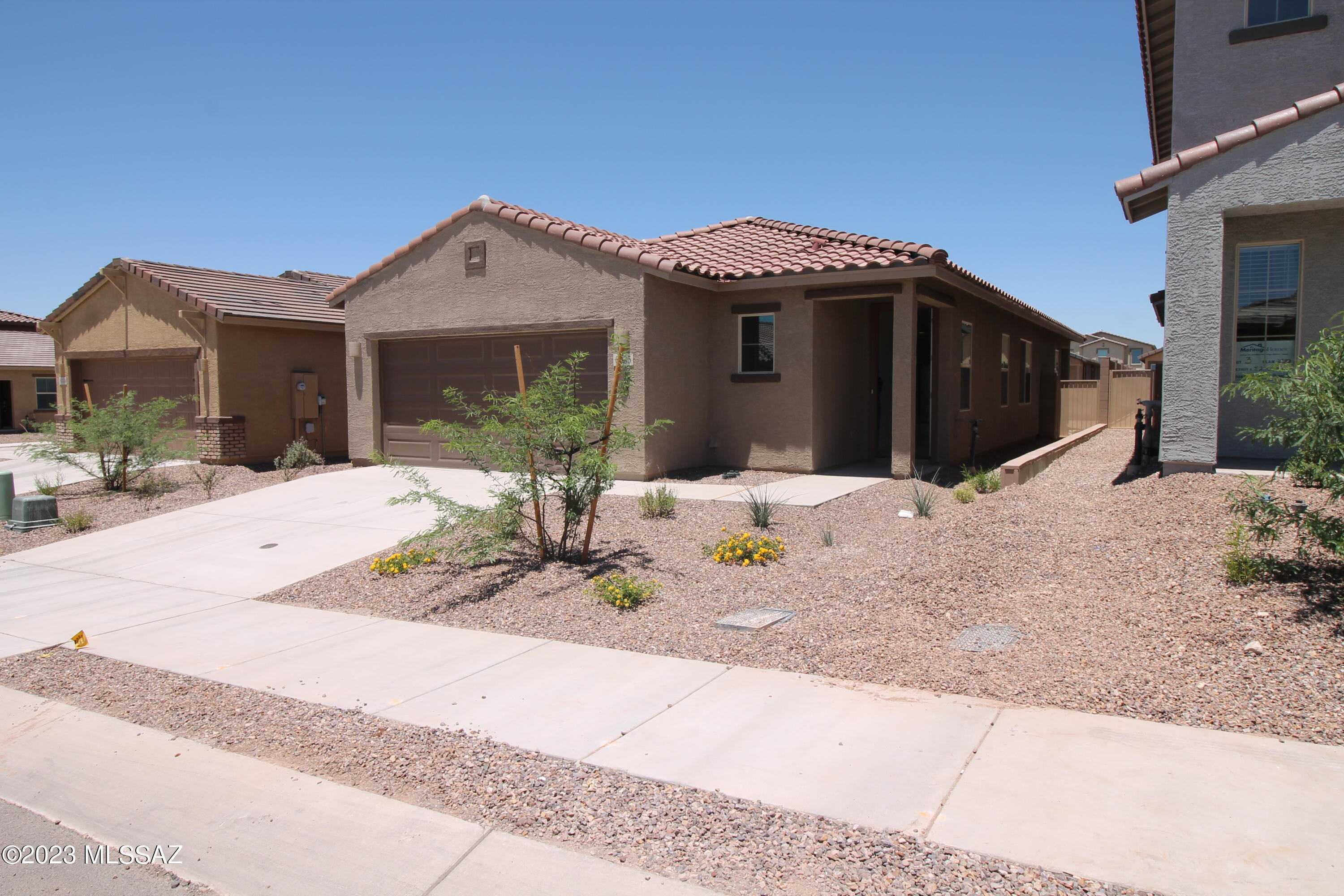La Estancia De Tucson (1-330) - Residential Lease