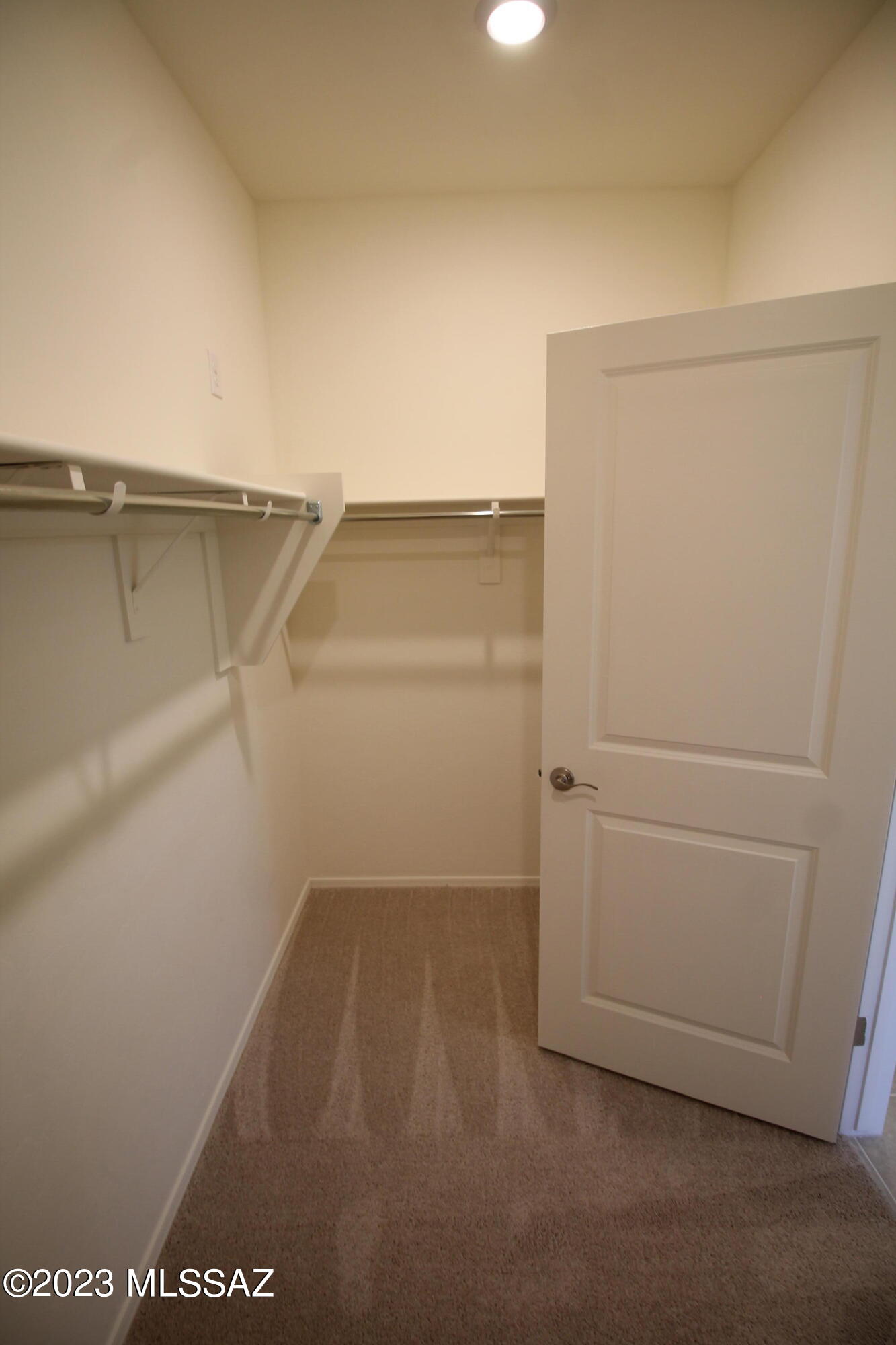La Estancia De Tucson (1-330) - Residential Lease