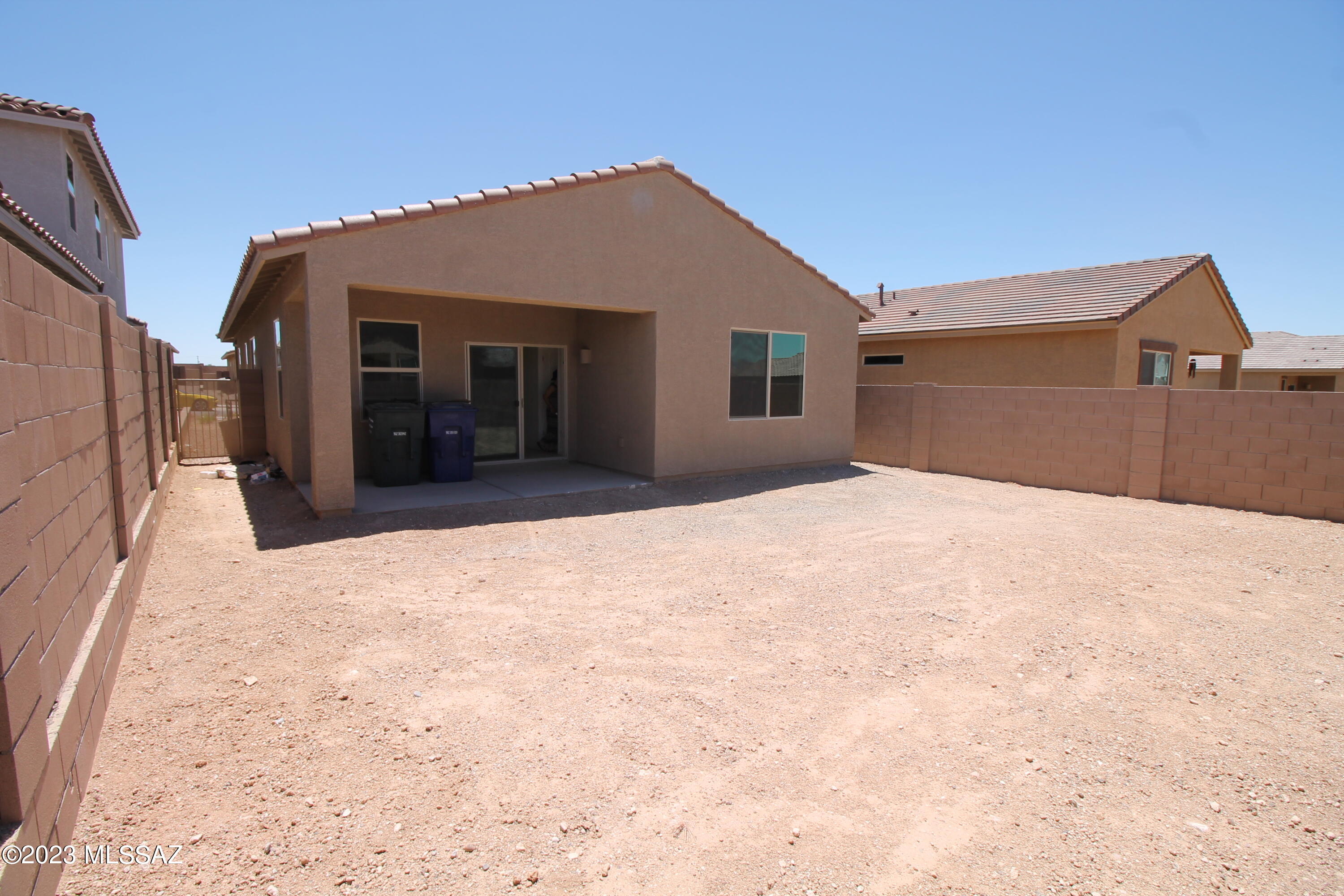 La Estancia De Tucson (1-330) - Residential Lease