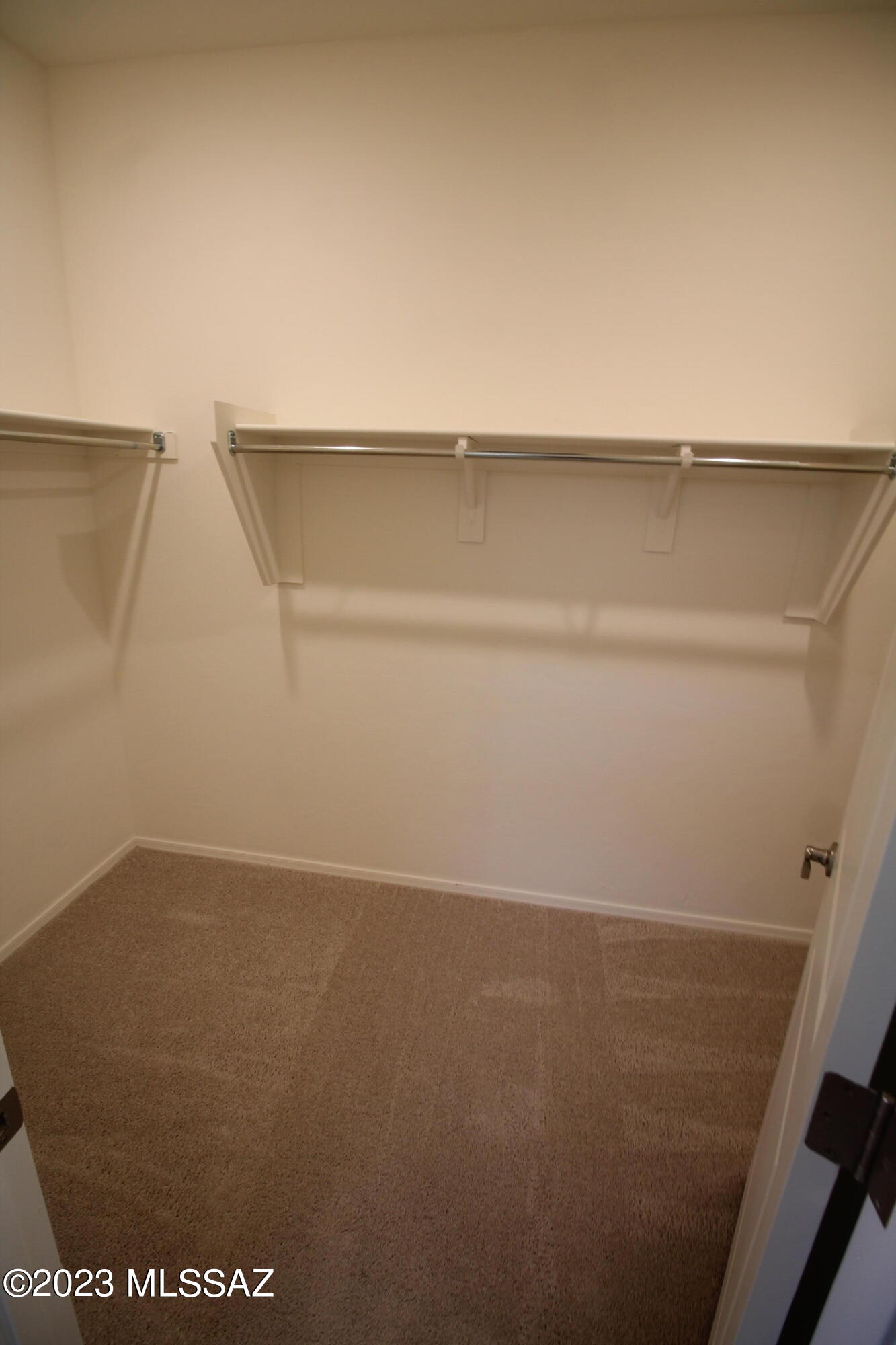 La Estancia De Tucson (1-330) - Residential Lease