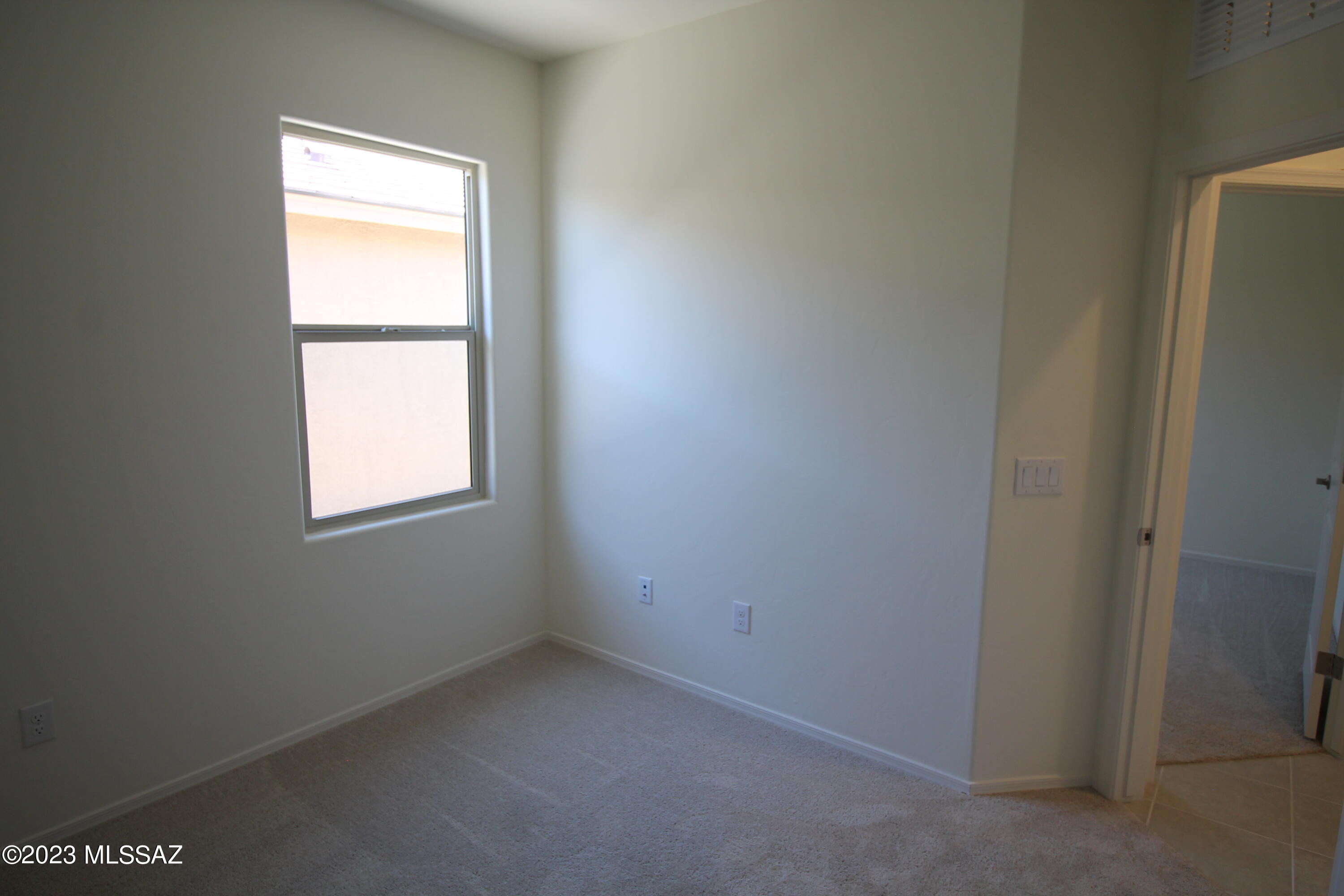 La Estancia De Tucson (1-330) - Residential Lease