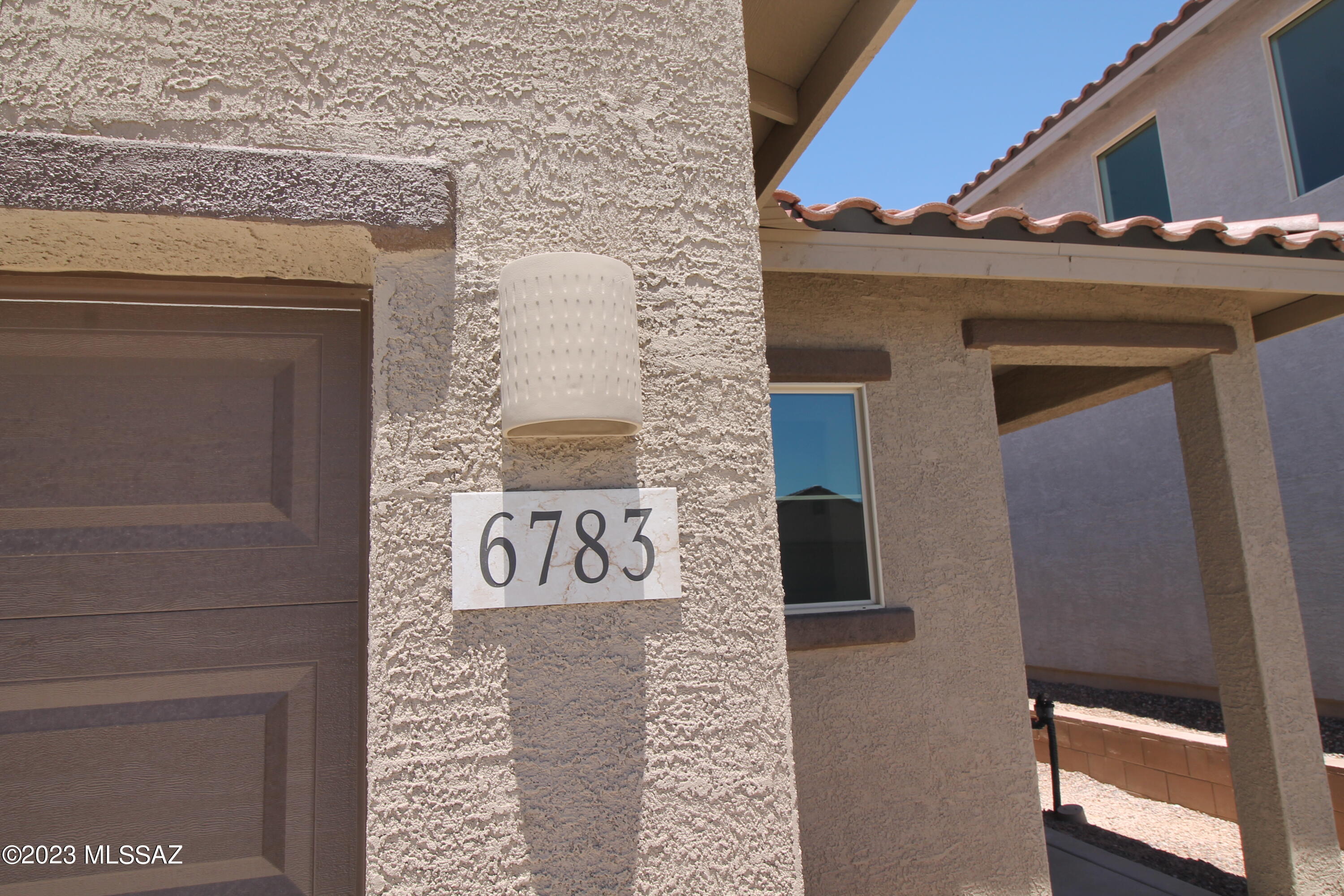 La Estancia De Tucson (1-330) - Residential Lease