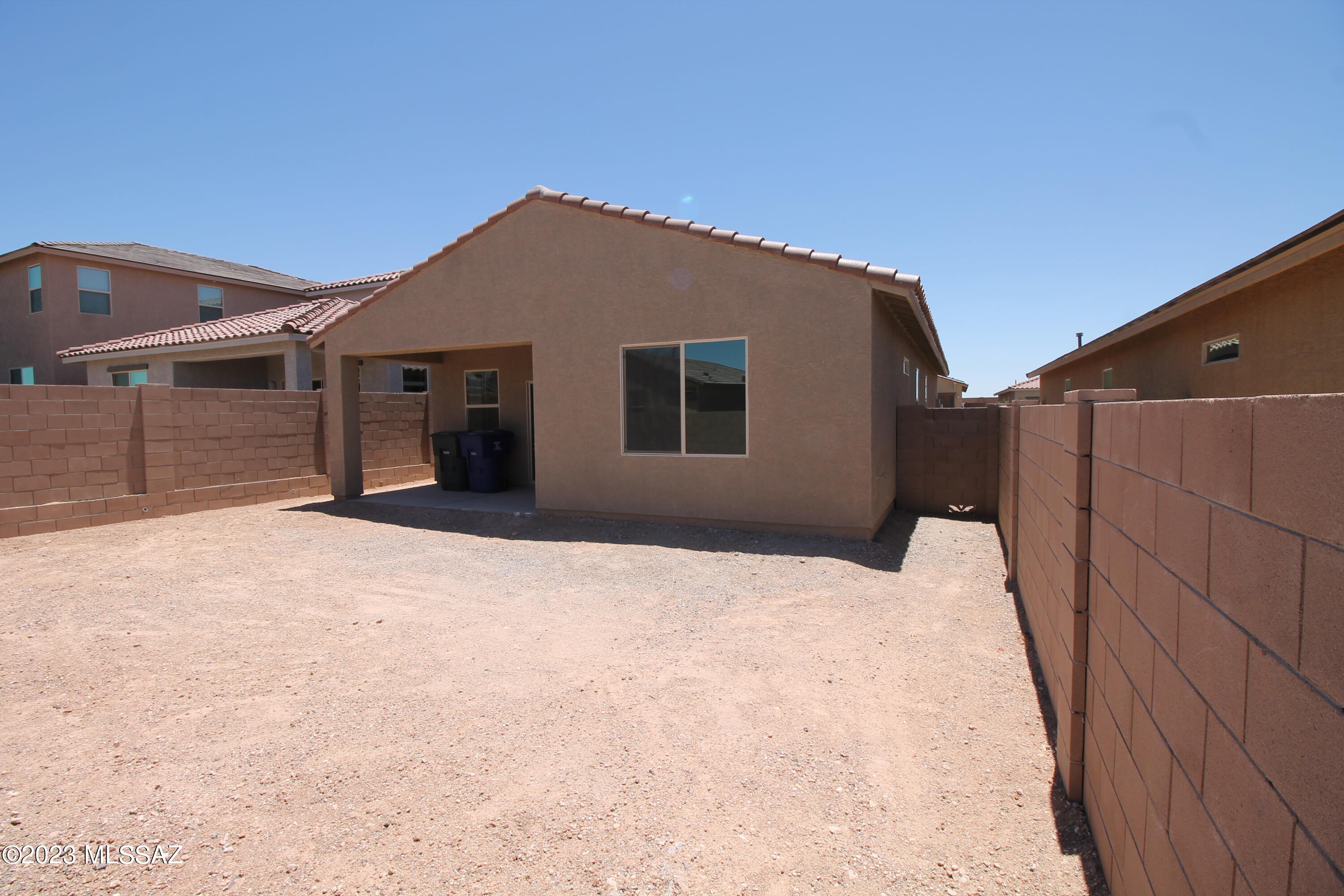 La Estancia De Tucson (1-330) - Residential Lease
