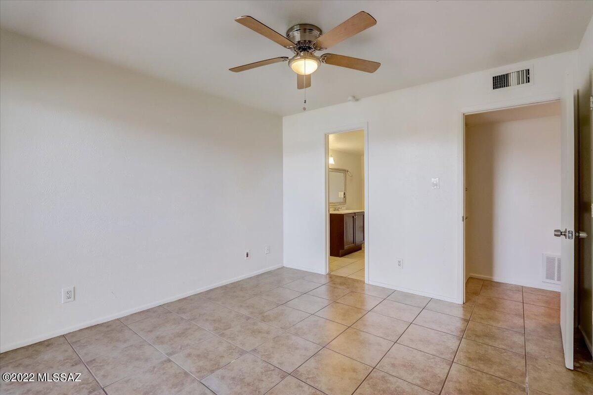 Las Colinas Condominiums - Residential
