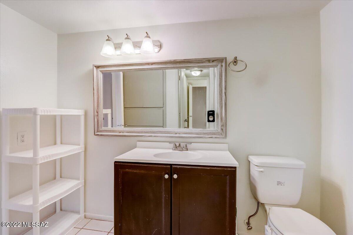 Las Colinas Condominiums - Residential