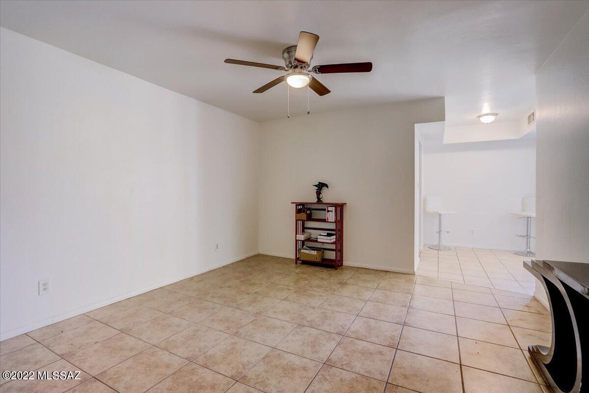 Las Colinas Condominiums - Residential