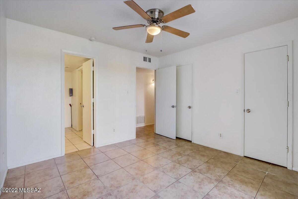 Las Colinas Condominiums - Residential