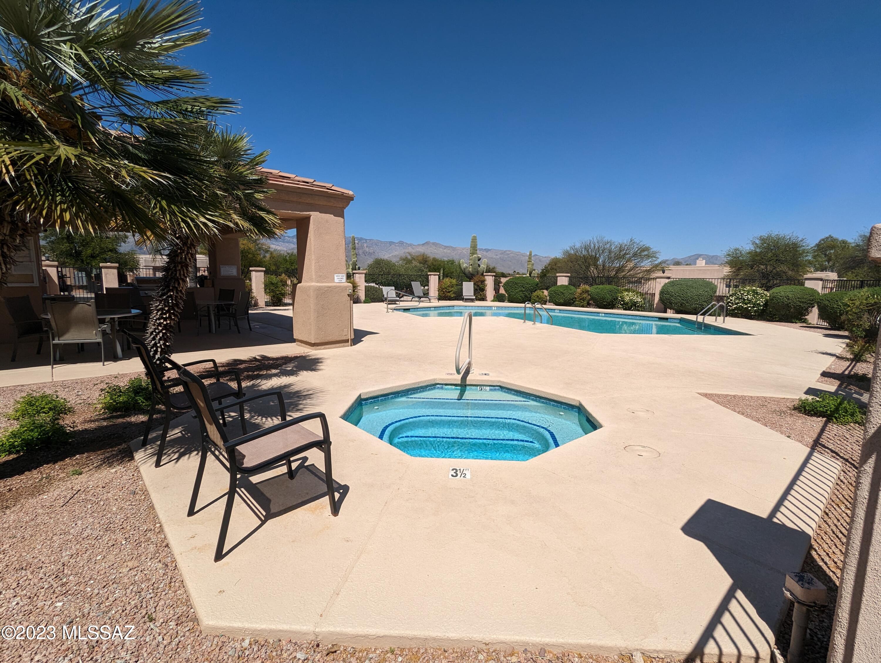 Rancho Esperero (1-343) - Residential Lease