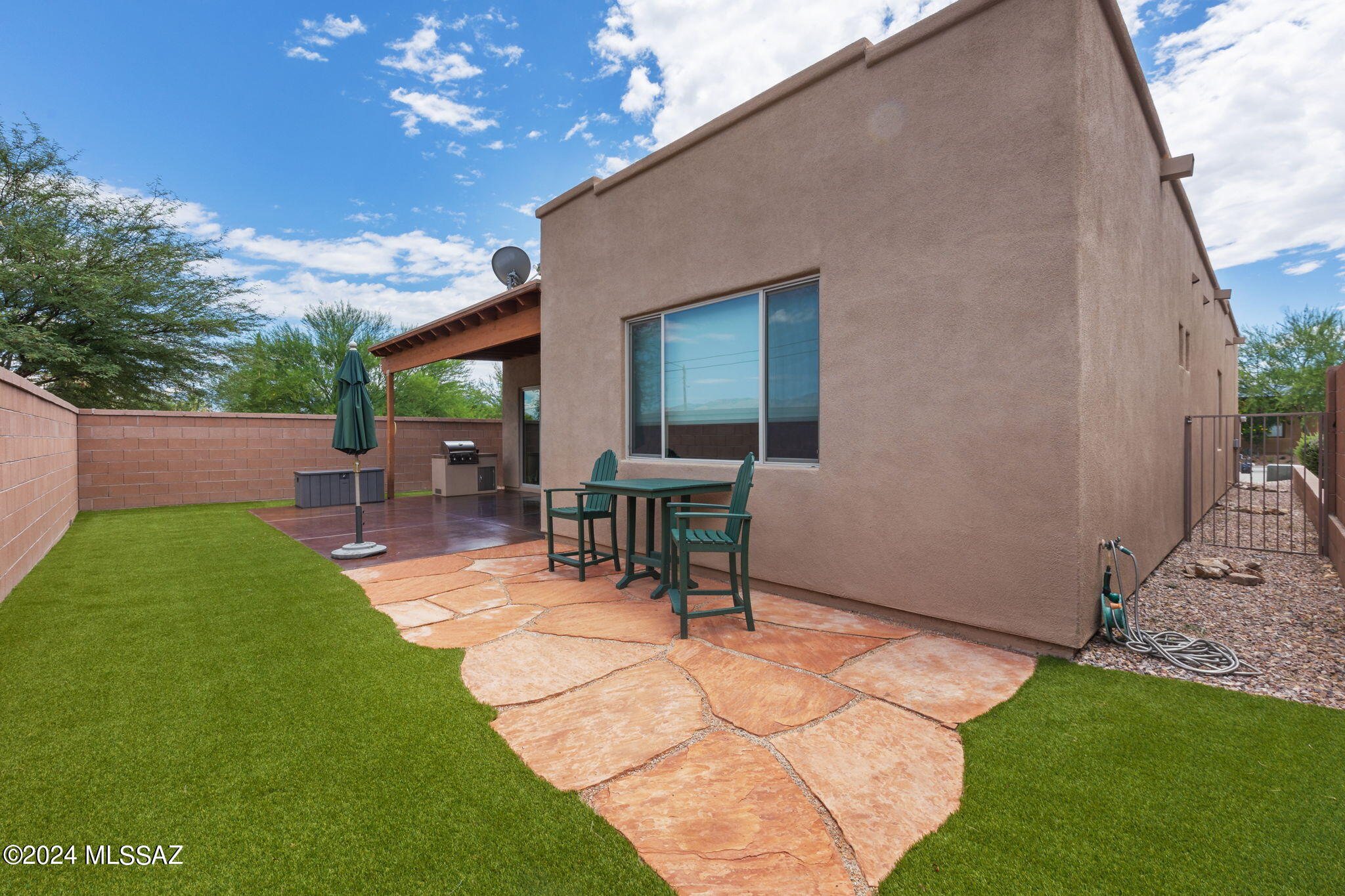 The Schoolyard SQ20152590529 - Residential
