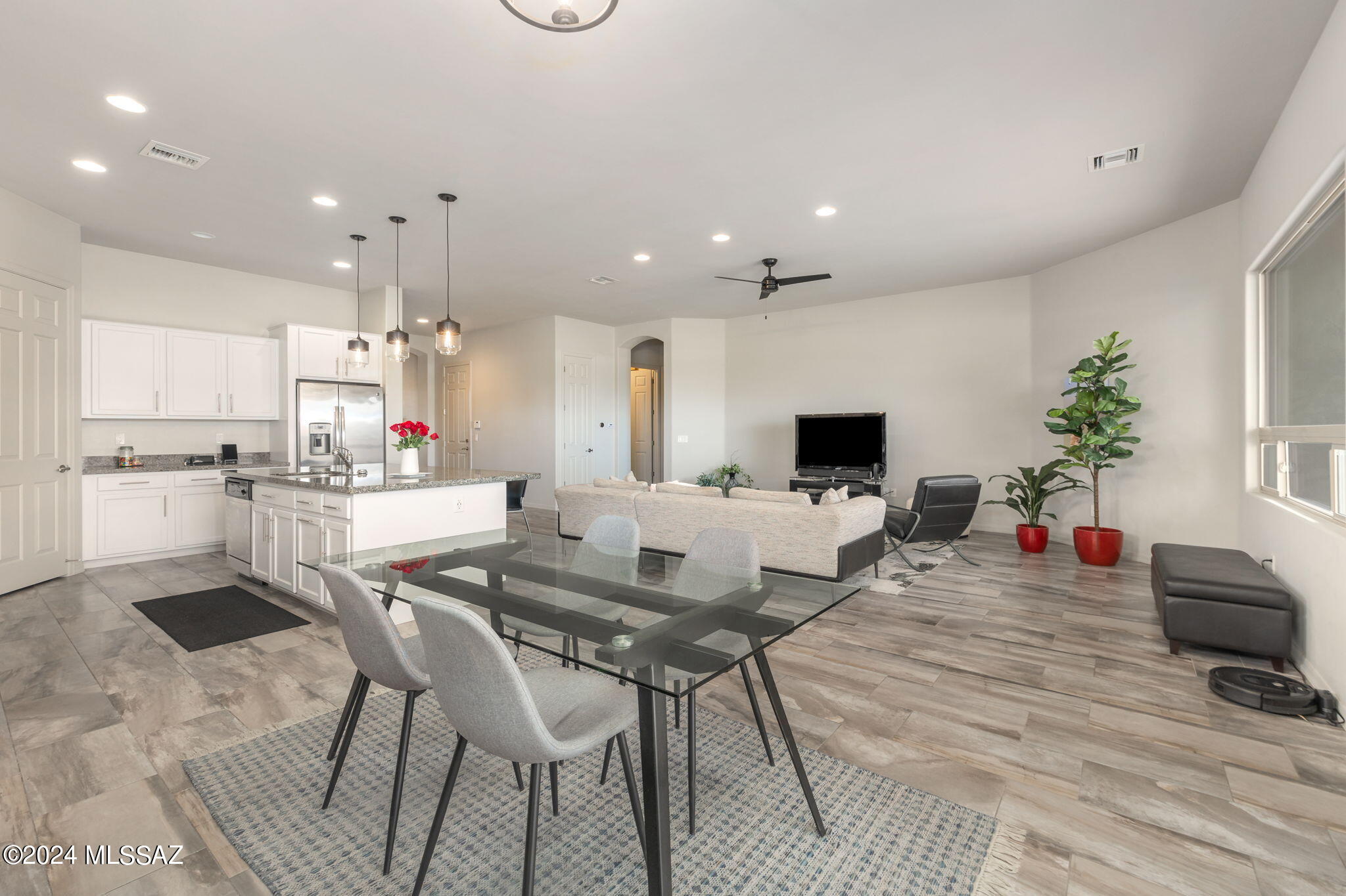 The Schoolyard SQ20152590529 - Residential