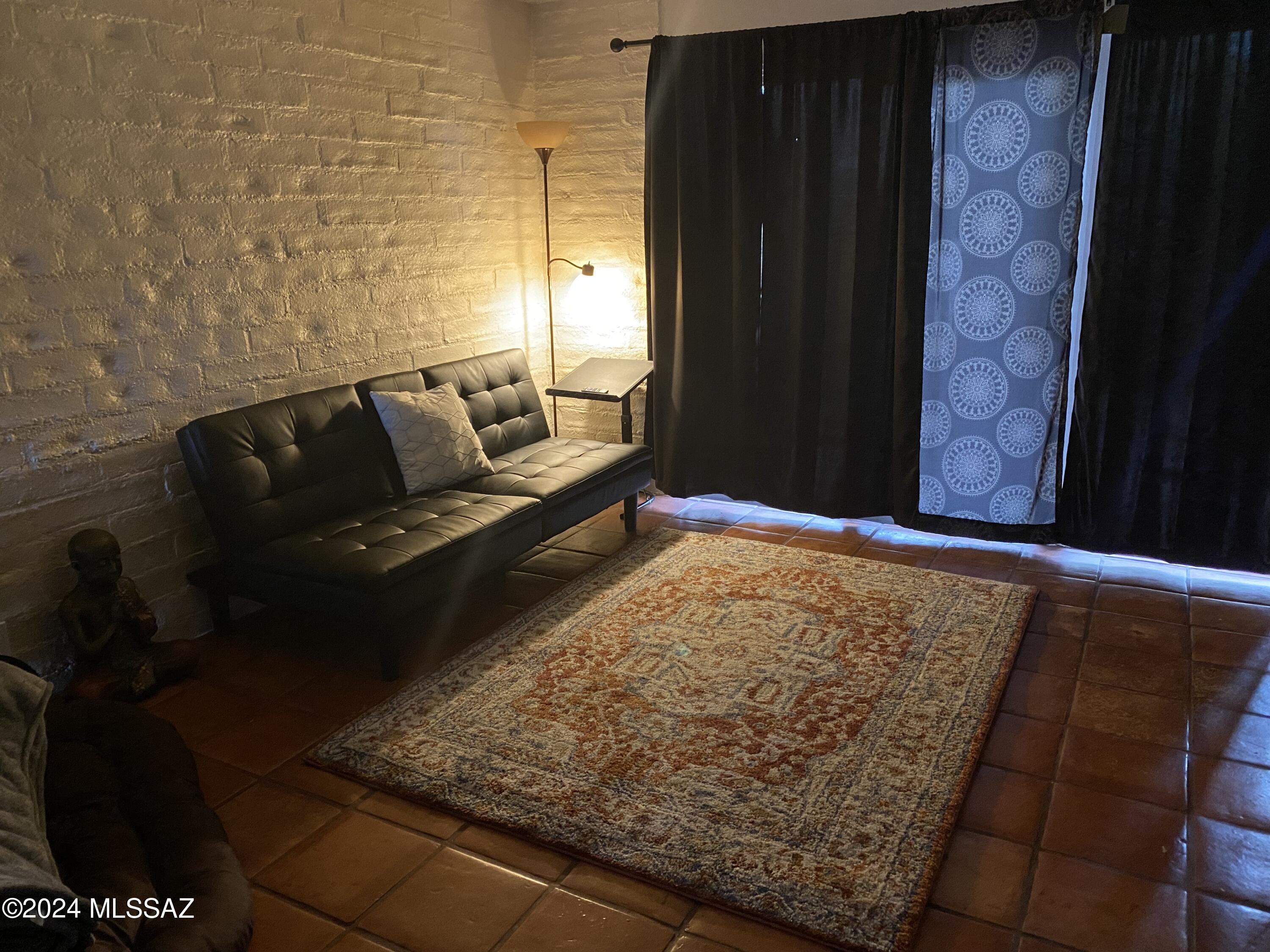 Cancha Del Golf - Residential