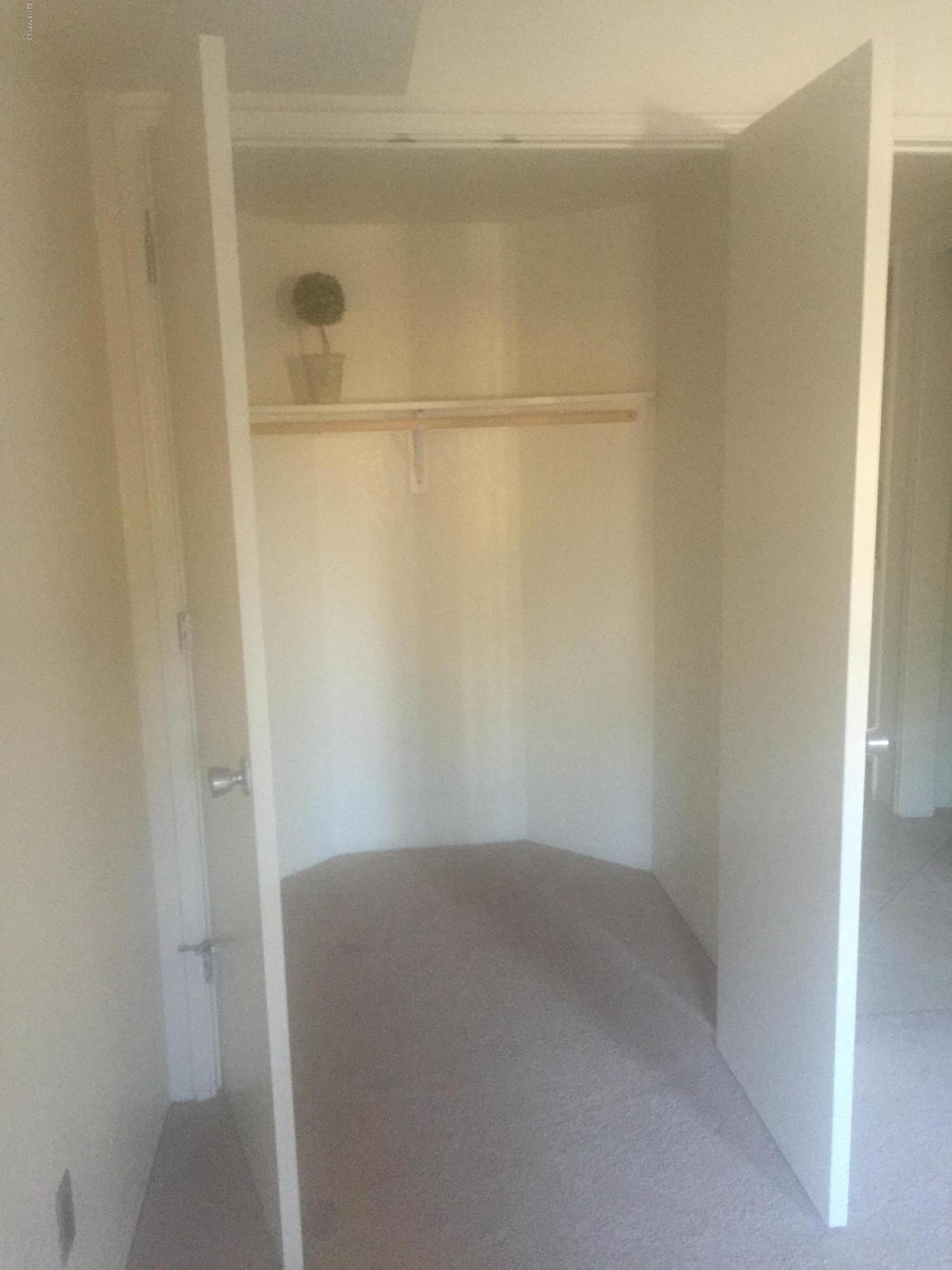 Coronado Place Condominiums II (Units 37-158) - Residential Lease