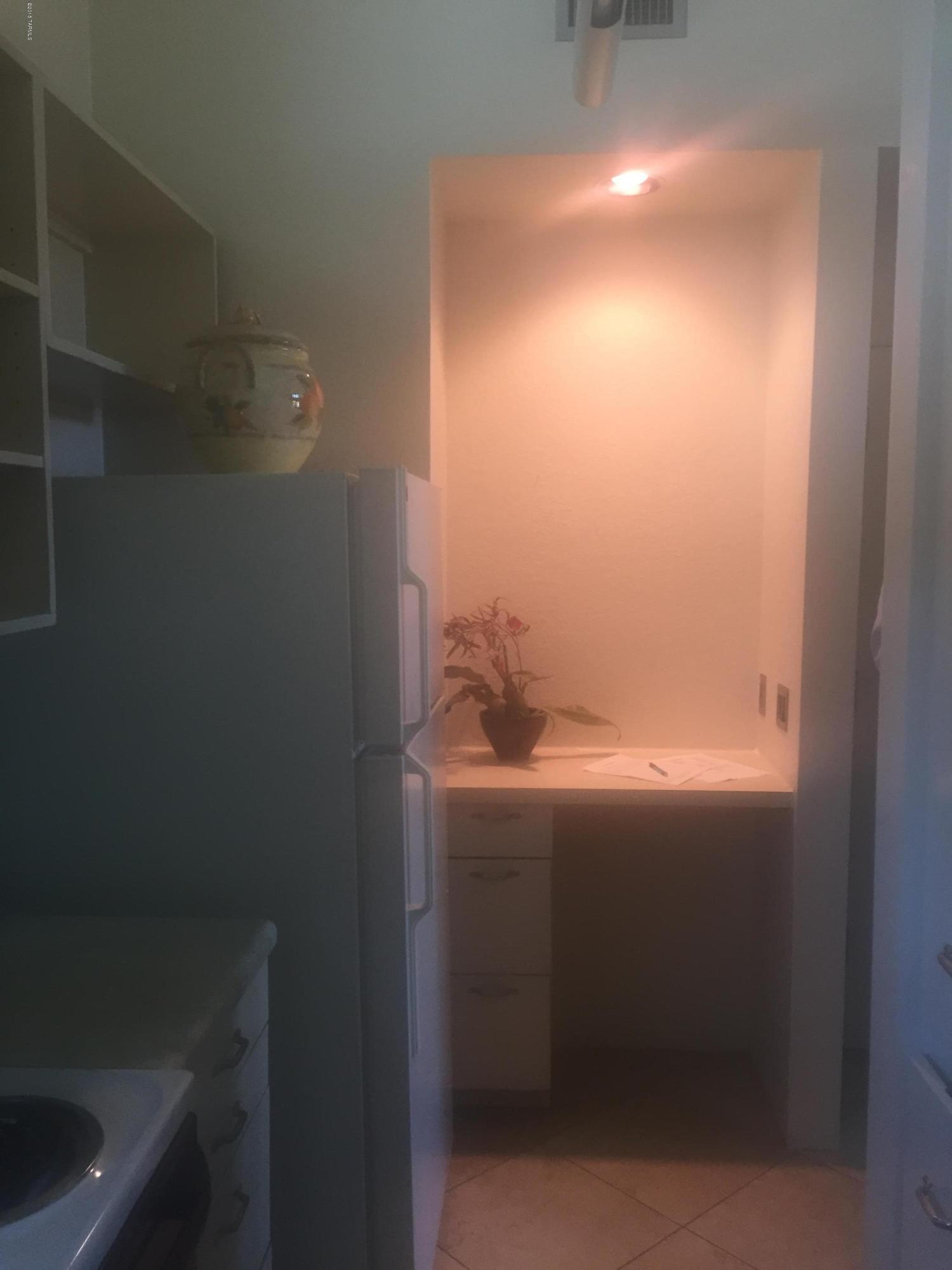 Coronado Place Condominiums II (Units 37-158) - Residential Lease