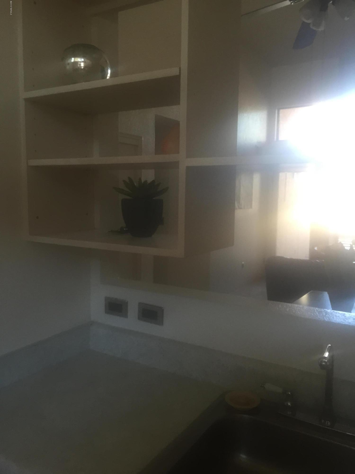 Coronado Place Condominiums II (Units 37-158) - Residential Lease