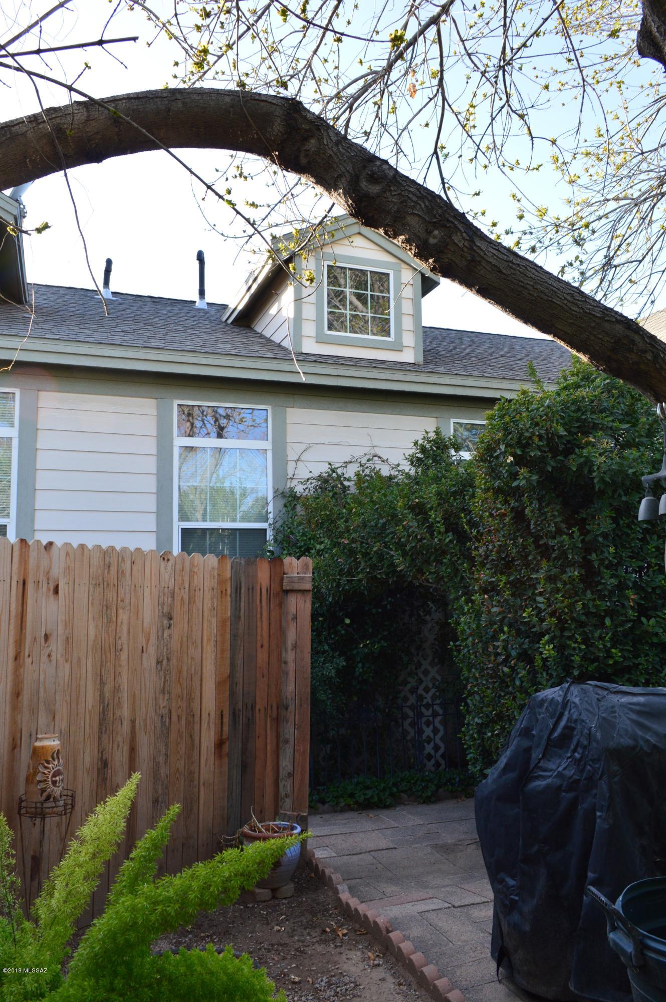Palmdale (1-99, 200-208) - Residential