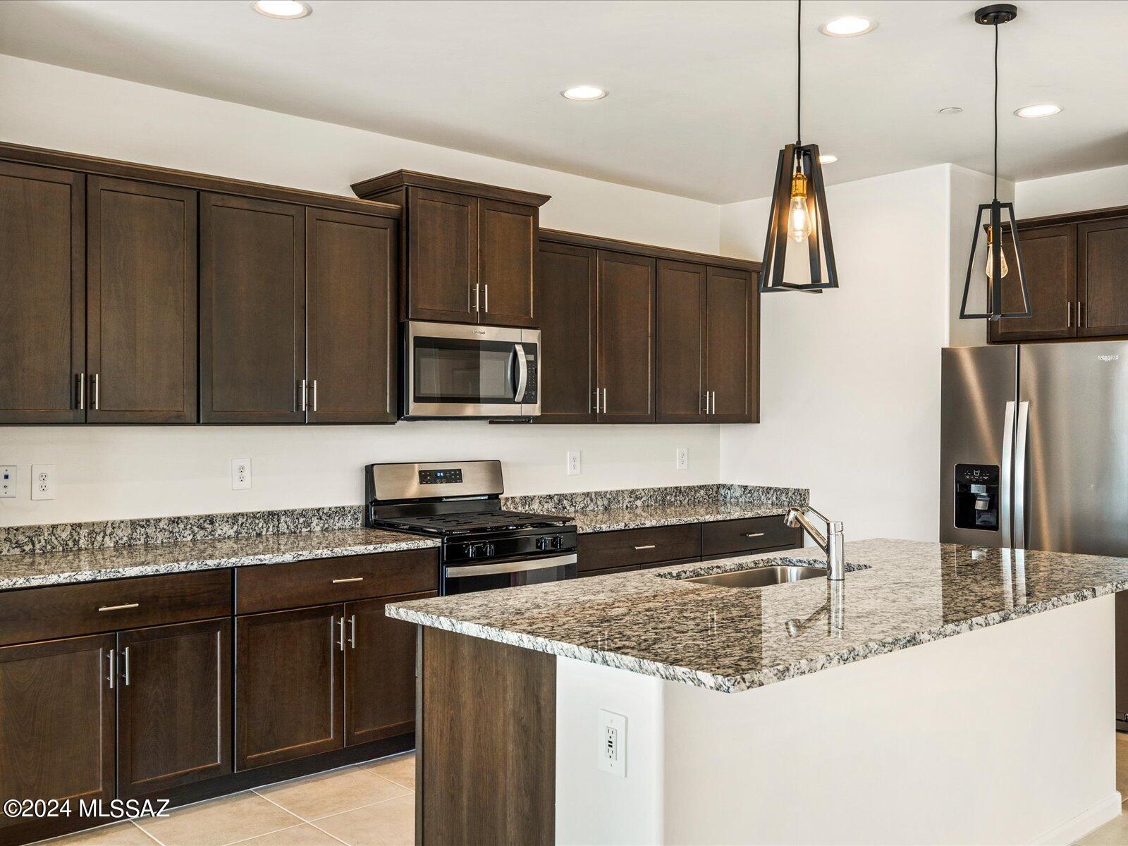 La Estancia De Tucson (1-330) - Residential