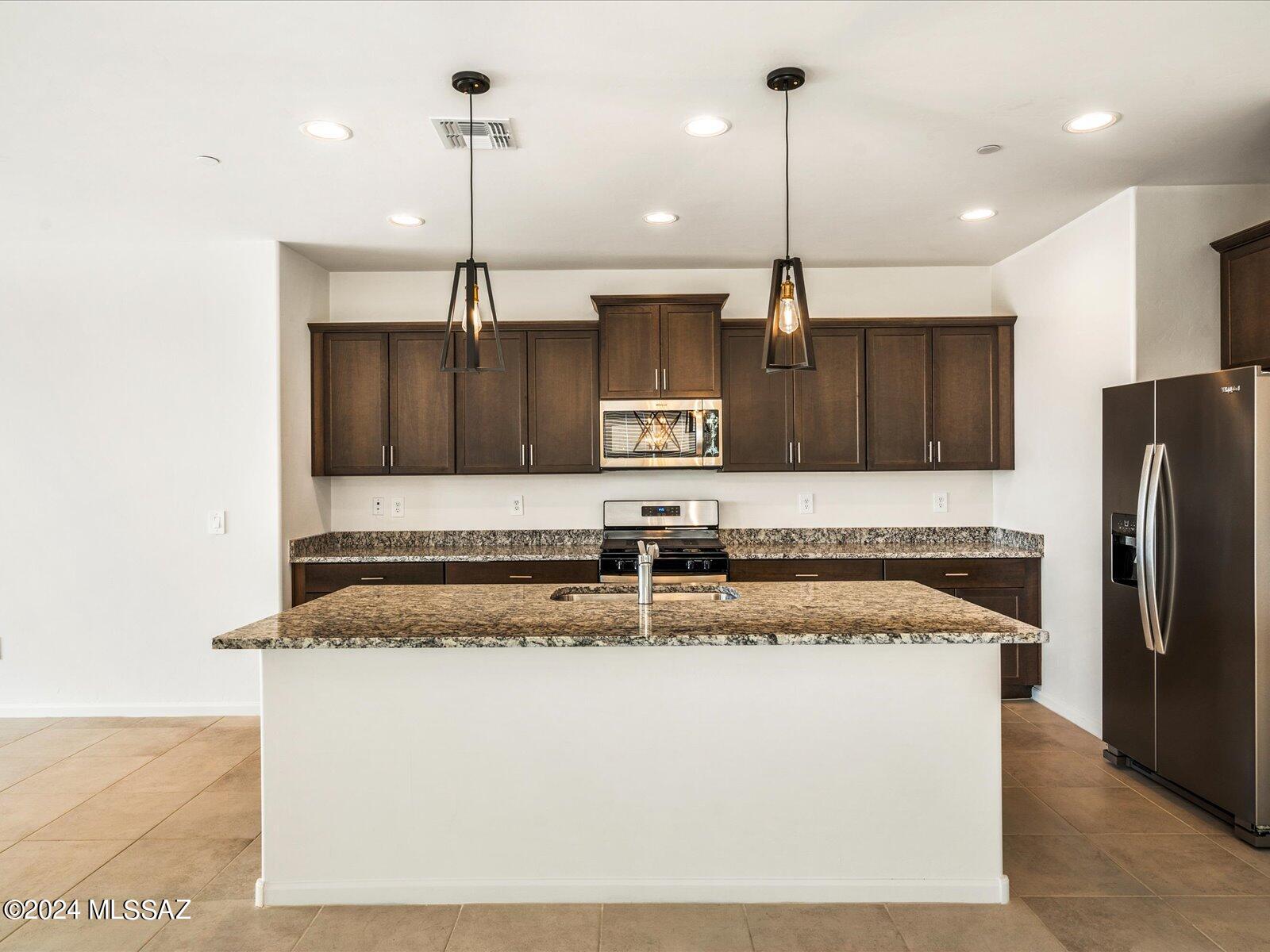 La Estancia De Tucson (1-330) - Residential