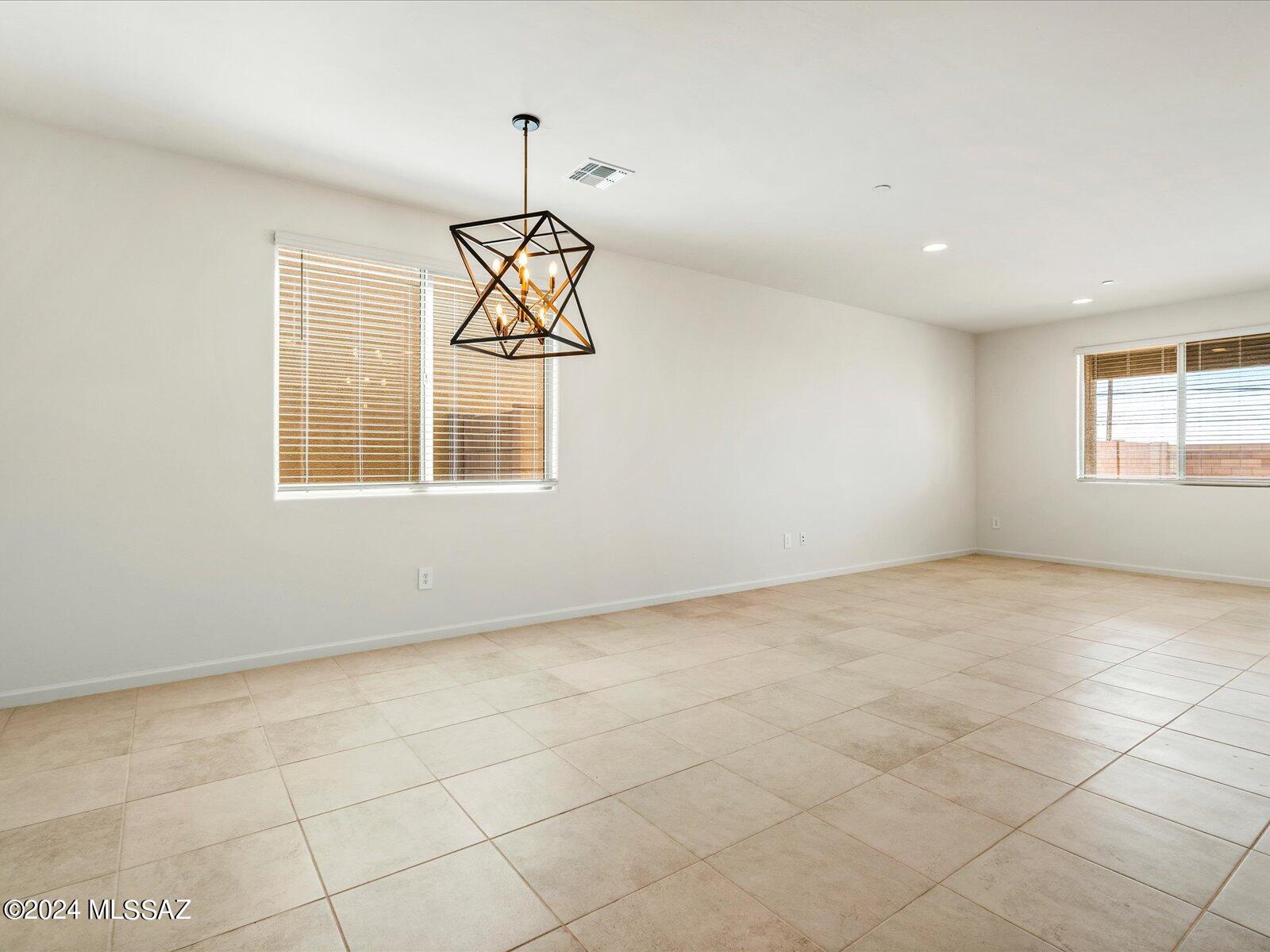 La Estancia De Tucson (1-330) - Residential