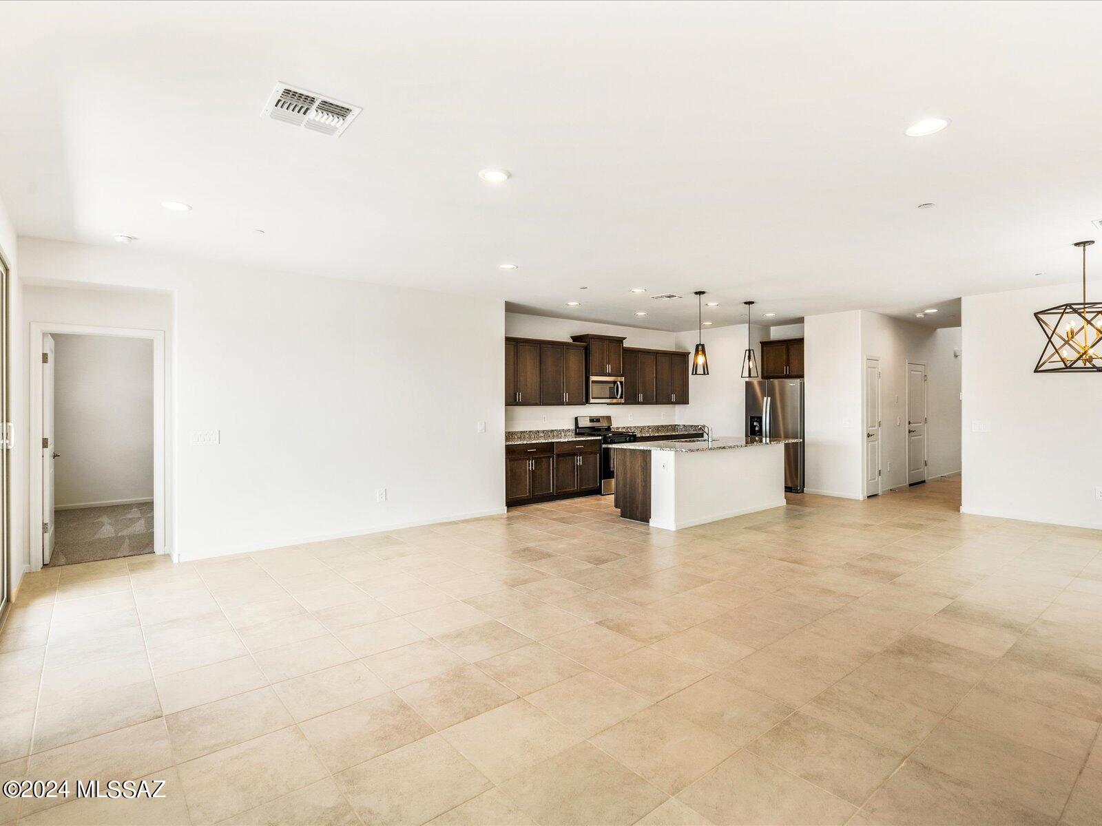 La Estancia De Tucson (1-330) - Residential
