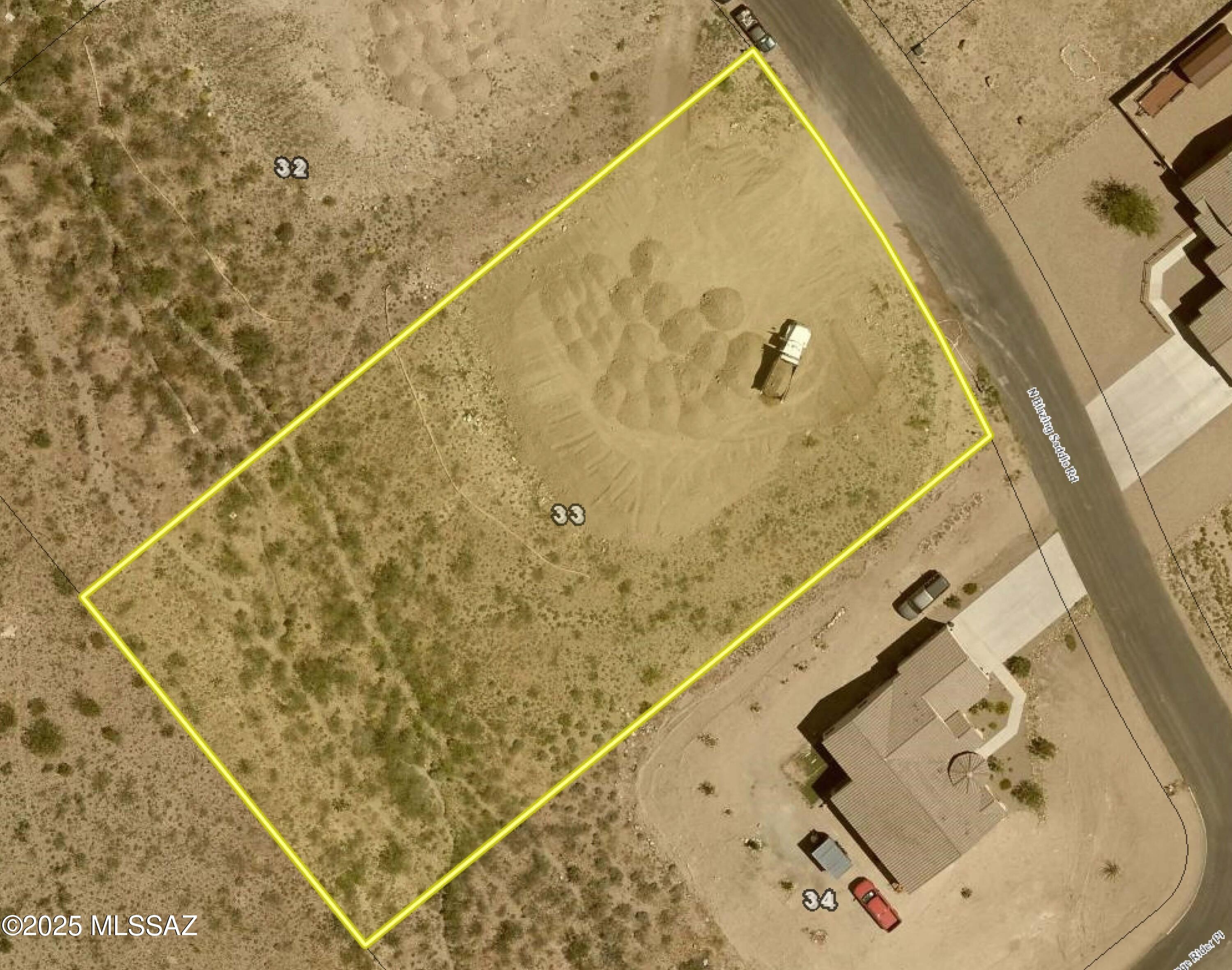 This developed lot includes a graded pad that has had compaction testing completed. 1 of 8 developed lots within minutes of Interstate 10 in the Vail School District. Perfect location to make a quick trip to Sonoita. Ideal location for employees of the Copper World mine. Fantastic views of the Santa Rita Mountains and Rincon Mountain. Existing neighborhood has semi-custom homes with lighter CC&Rs allowing for RV storage on lot. Located in unincorporated Pima County offering lower permit and impact fees.  7 other lots available.  Only 11 minutes to Houghton Town Center, 13 minutes to UA Tech park, 23 minutest to the Tucson Market Place and Tucson Int'l Airport, 28 minutes to Downtown Tucson. . Existing Public report and receipt in documents