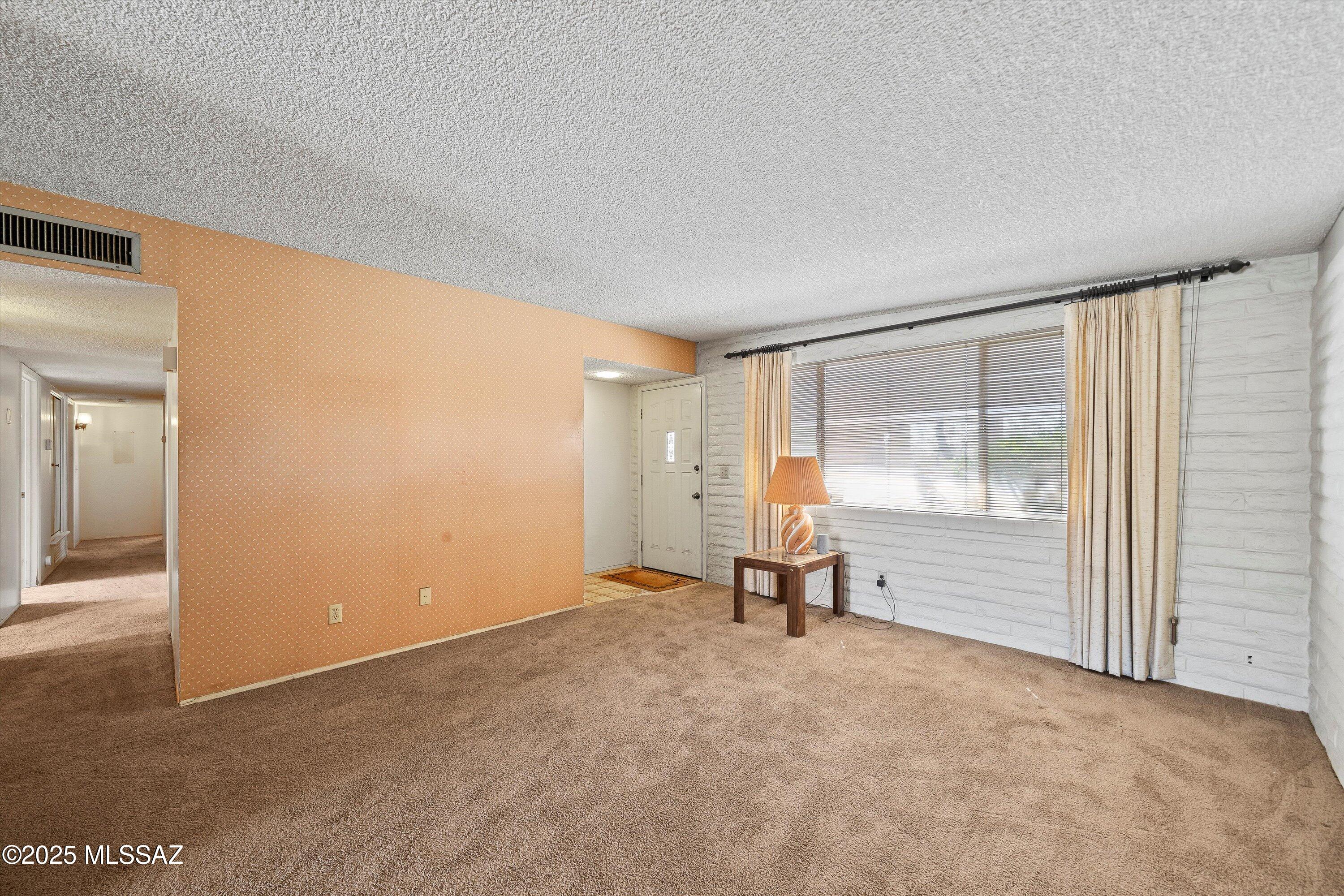 Rancho Verde(87-170) - Residential