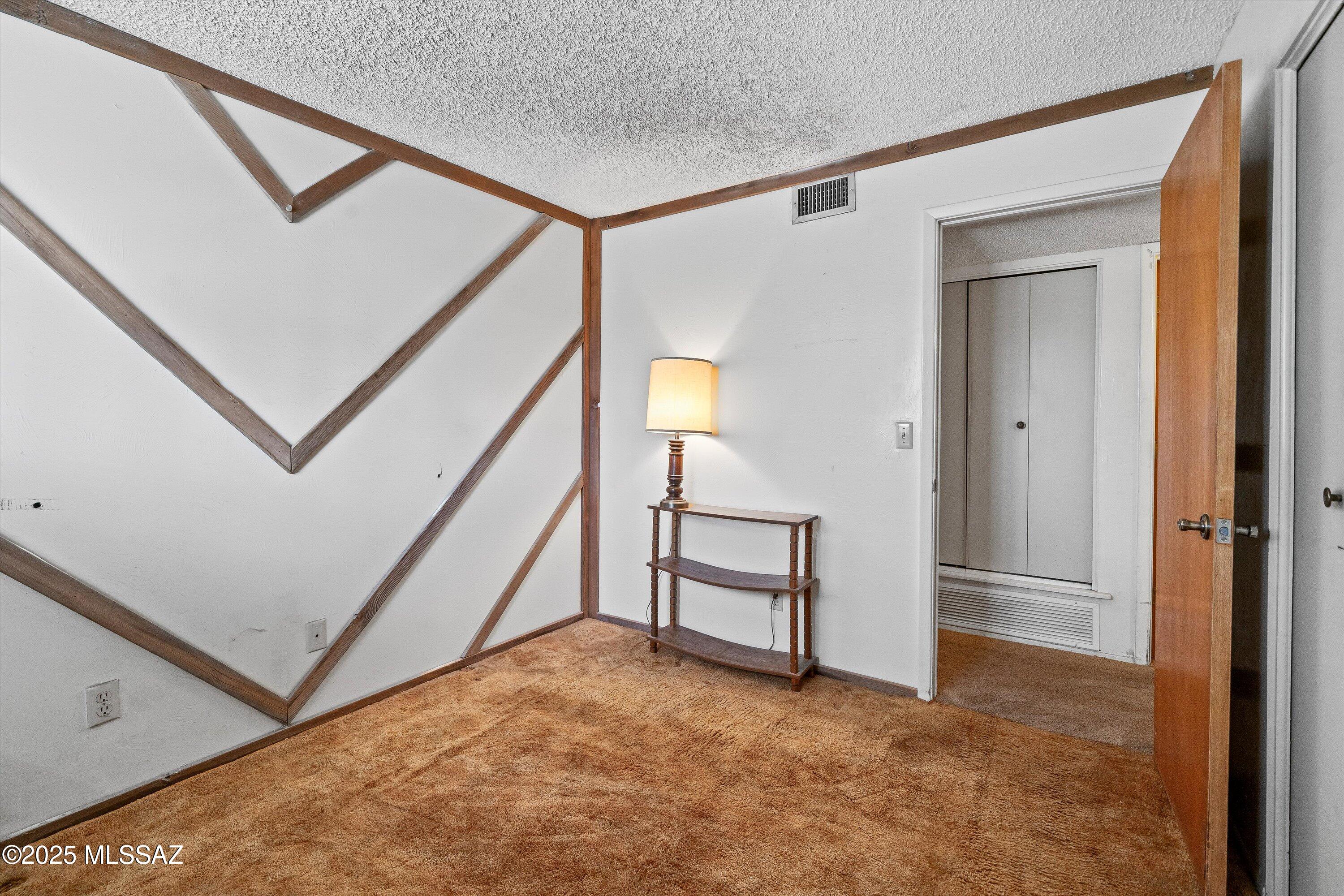 Rancho Verde(87-170) - Residential
