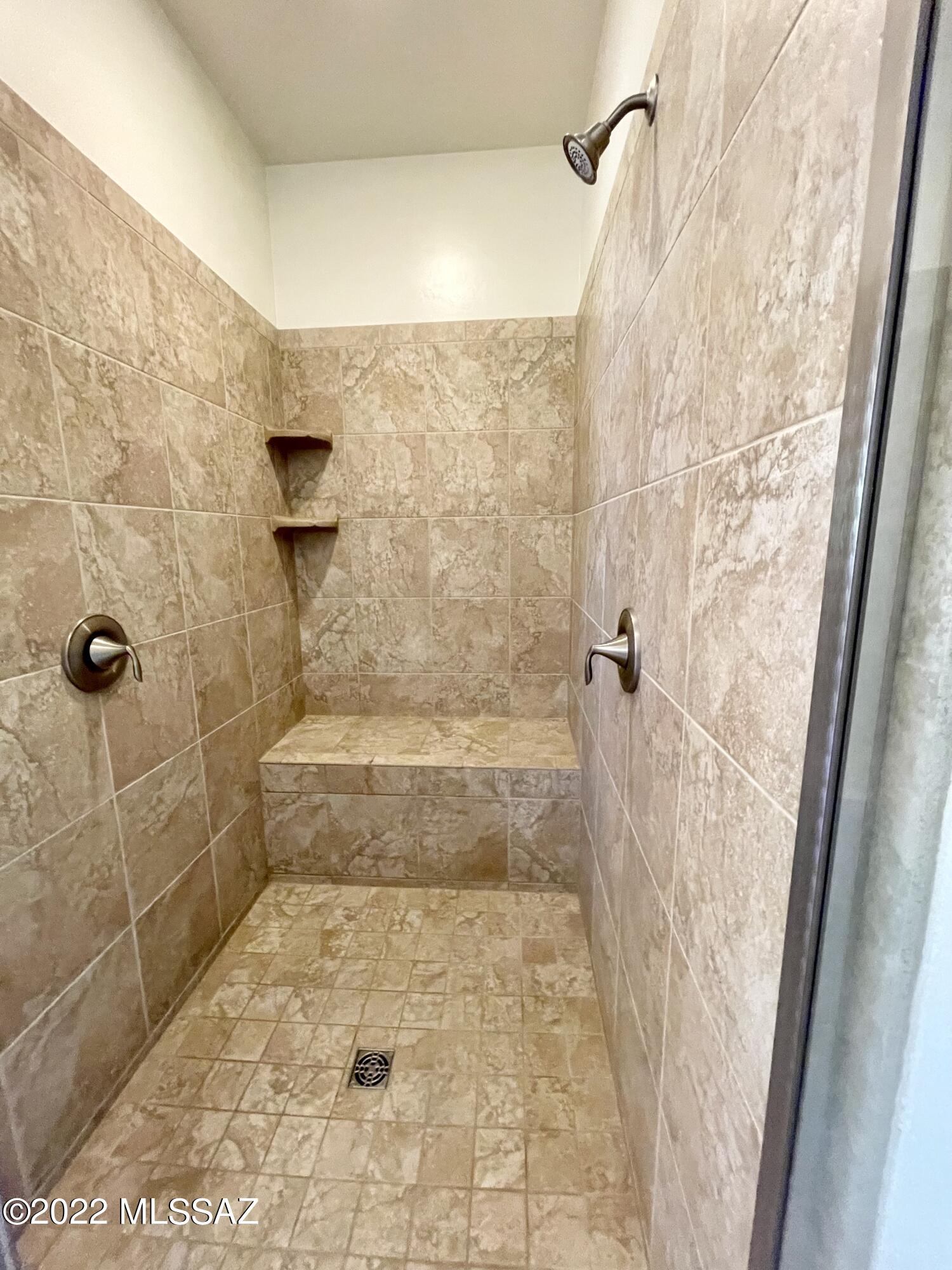 Hohokam Mesa Vistoso Town Center - Residential Lease