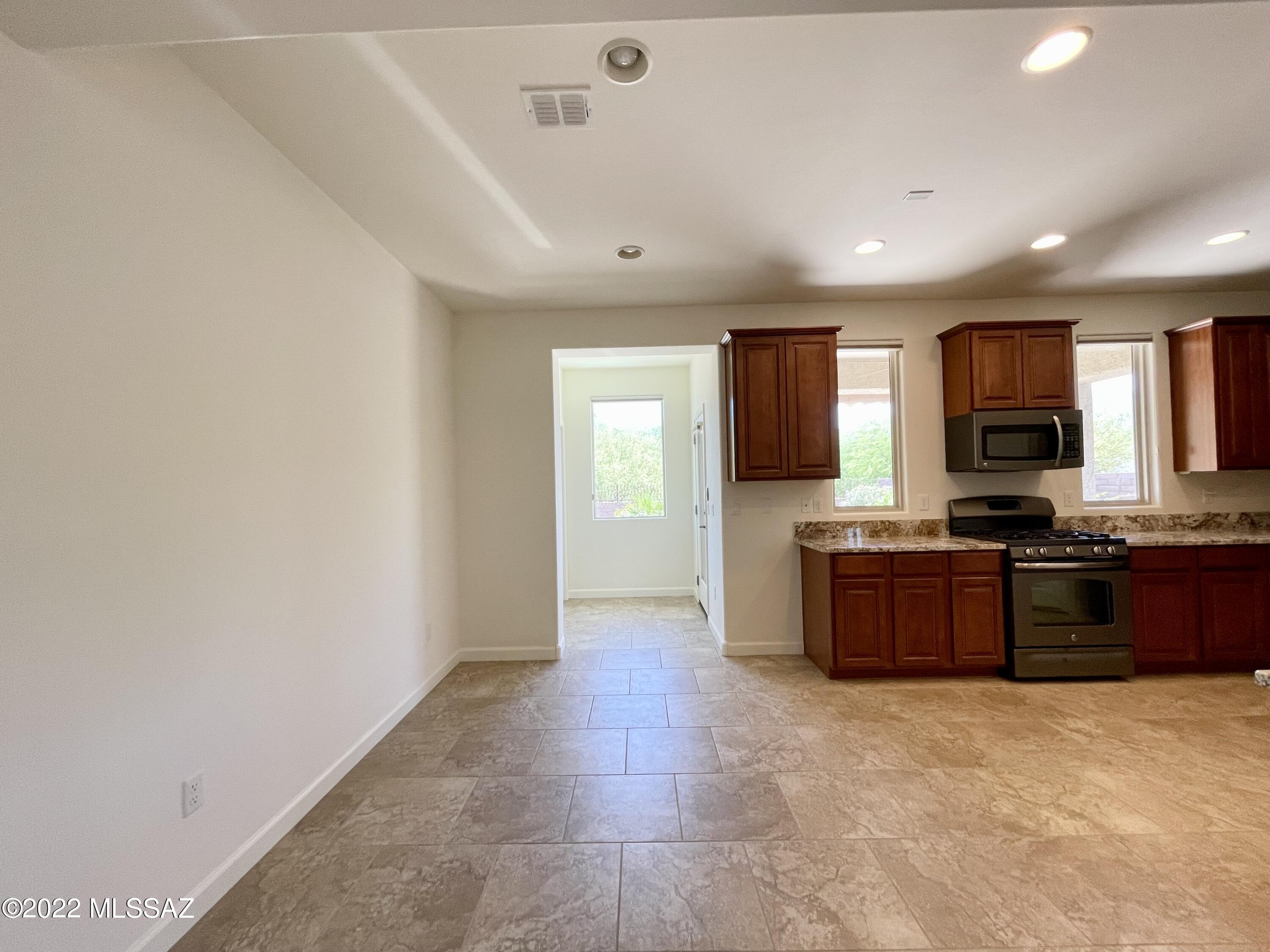 Hohokam Mesa Vistoso Town Center - Residential Lease