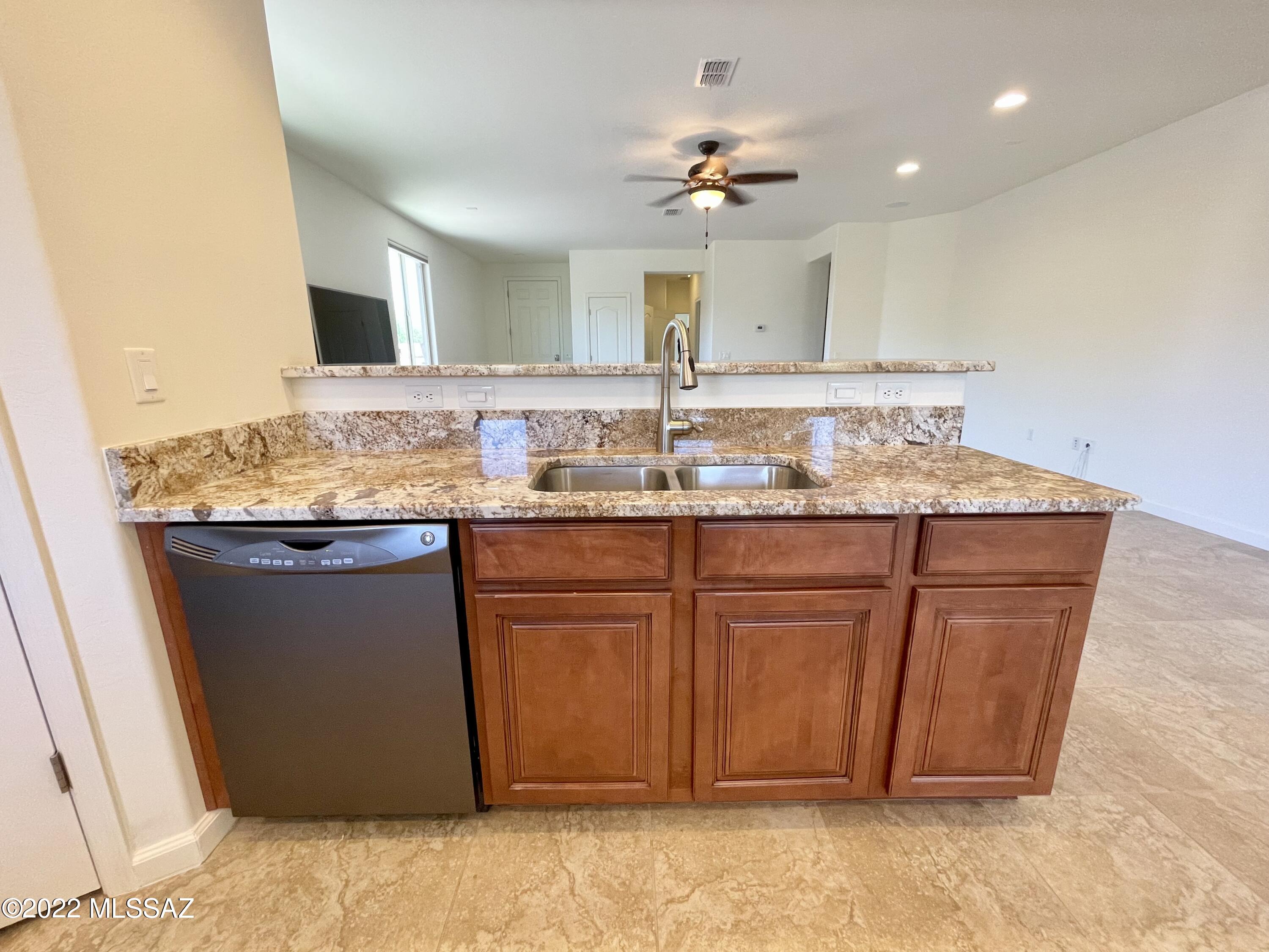Hohokam Mesa Vistoso Town Center - Residential Lease