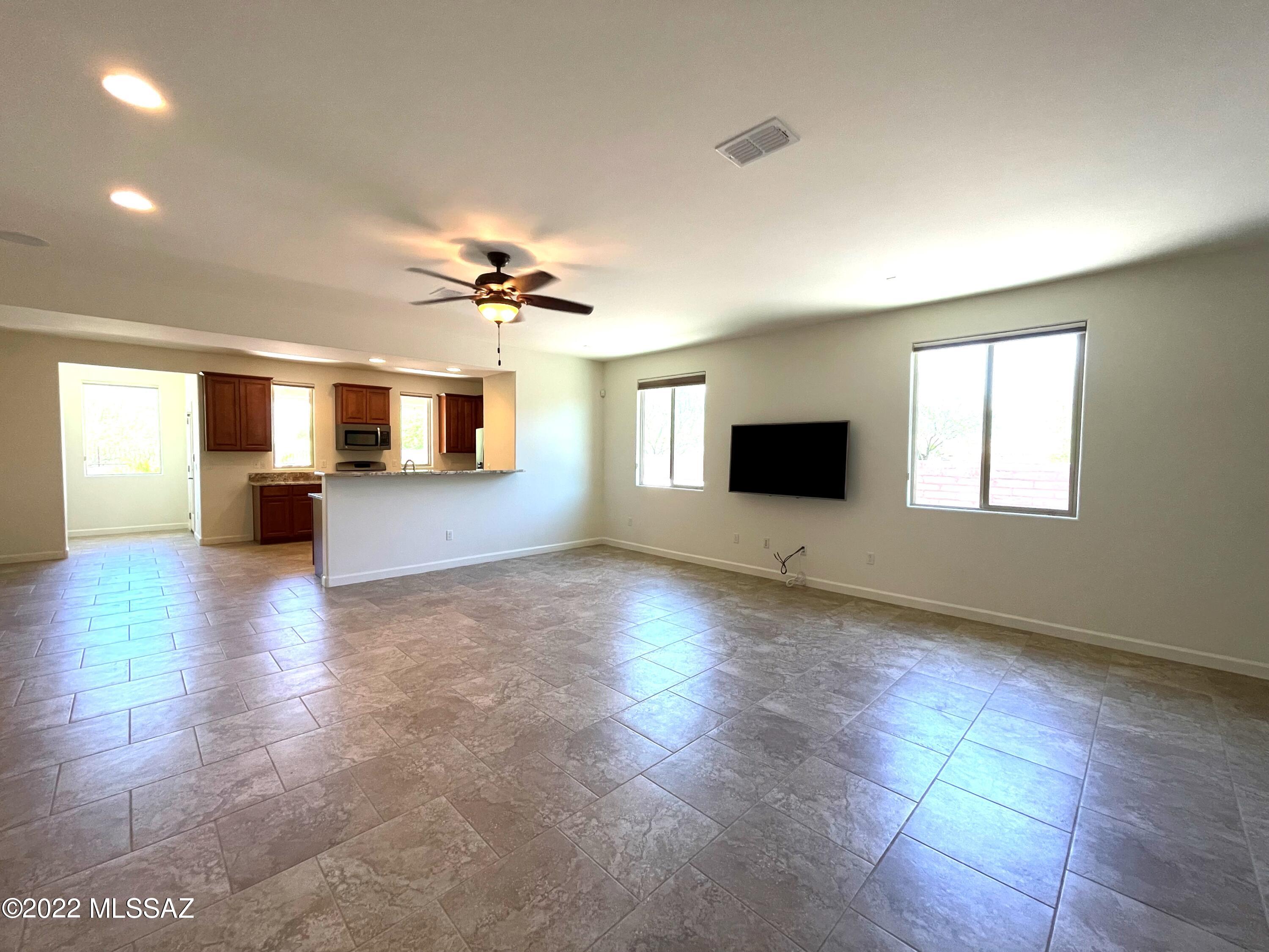 Hohokam Mesa Vistoso Town Center - Residential Lease