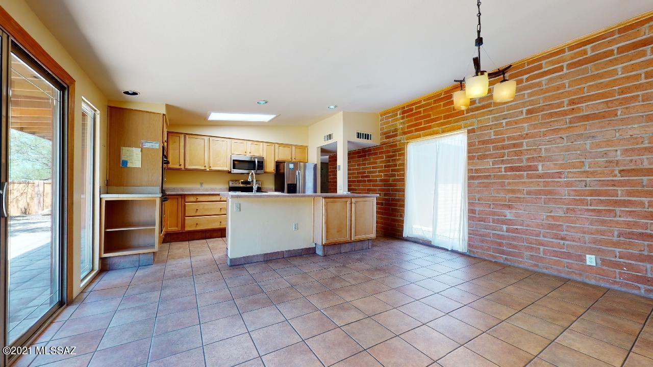 Wilshire Terrace - Residential