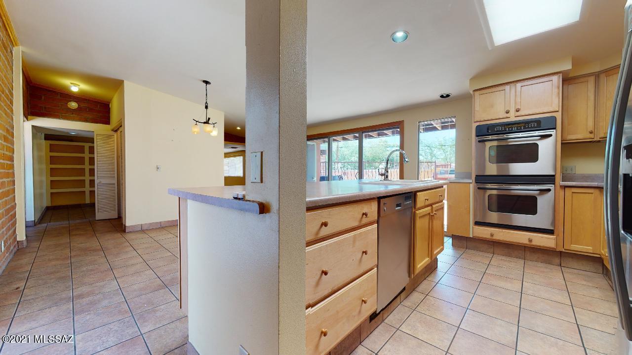 Wilshire Terrace - Residential