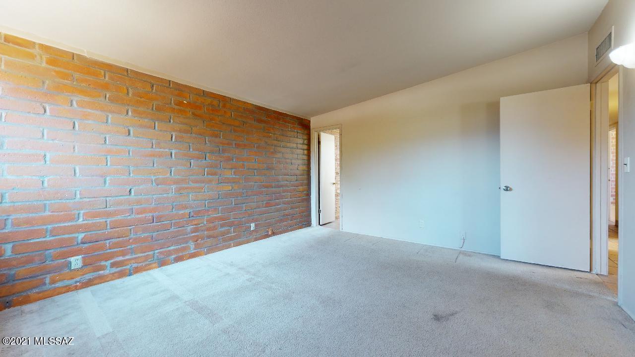 Wilshire Terrace - Residential