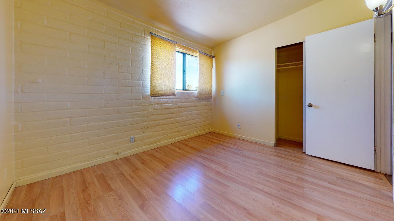 Wilshire Terrace - Residential